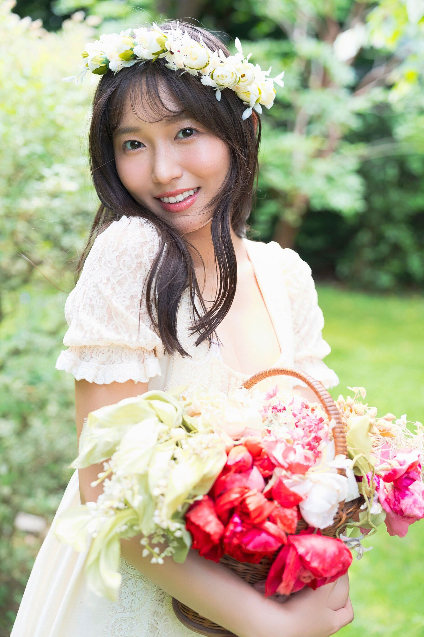 志田音々- ピュアすぎてごめん！/(44P)