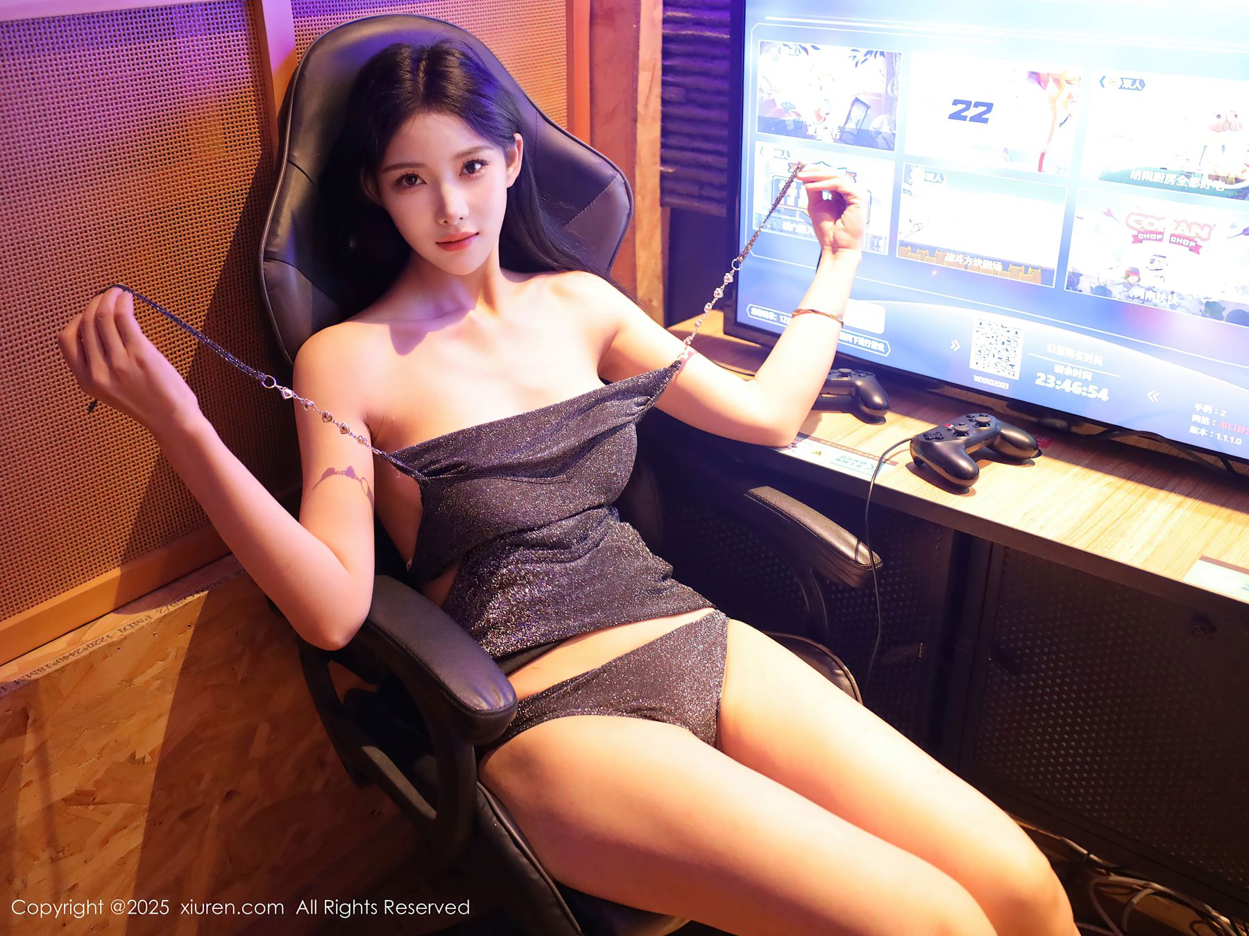 [秀人XiuRen] 2025.09.22 No.10794 梨霜儿/(75P)