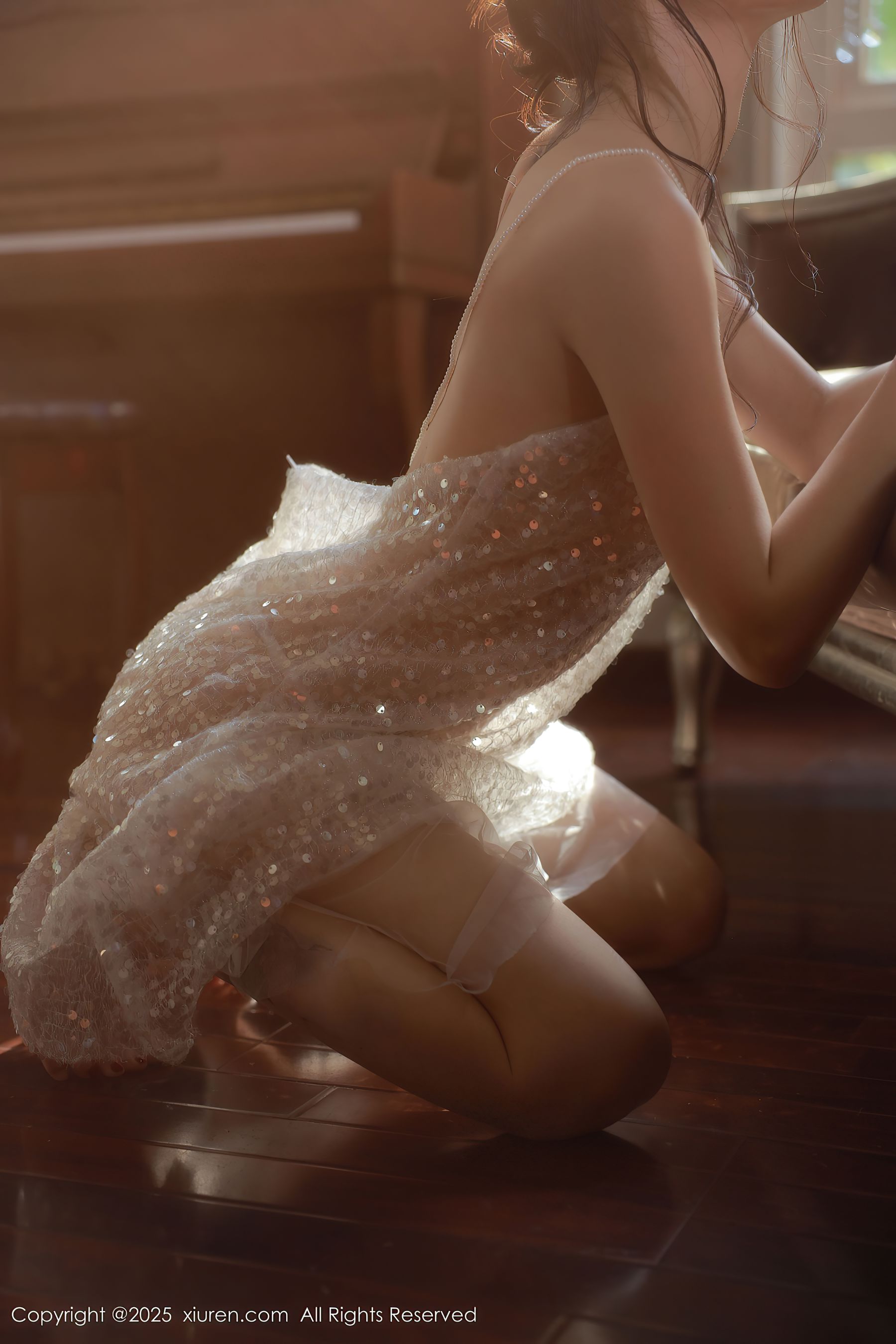 [秀人XiuRen] 2025.09.24 No.10799 佘贝拉Bella/(73P)