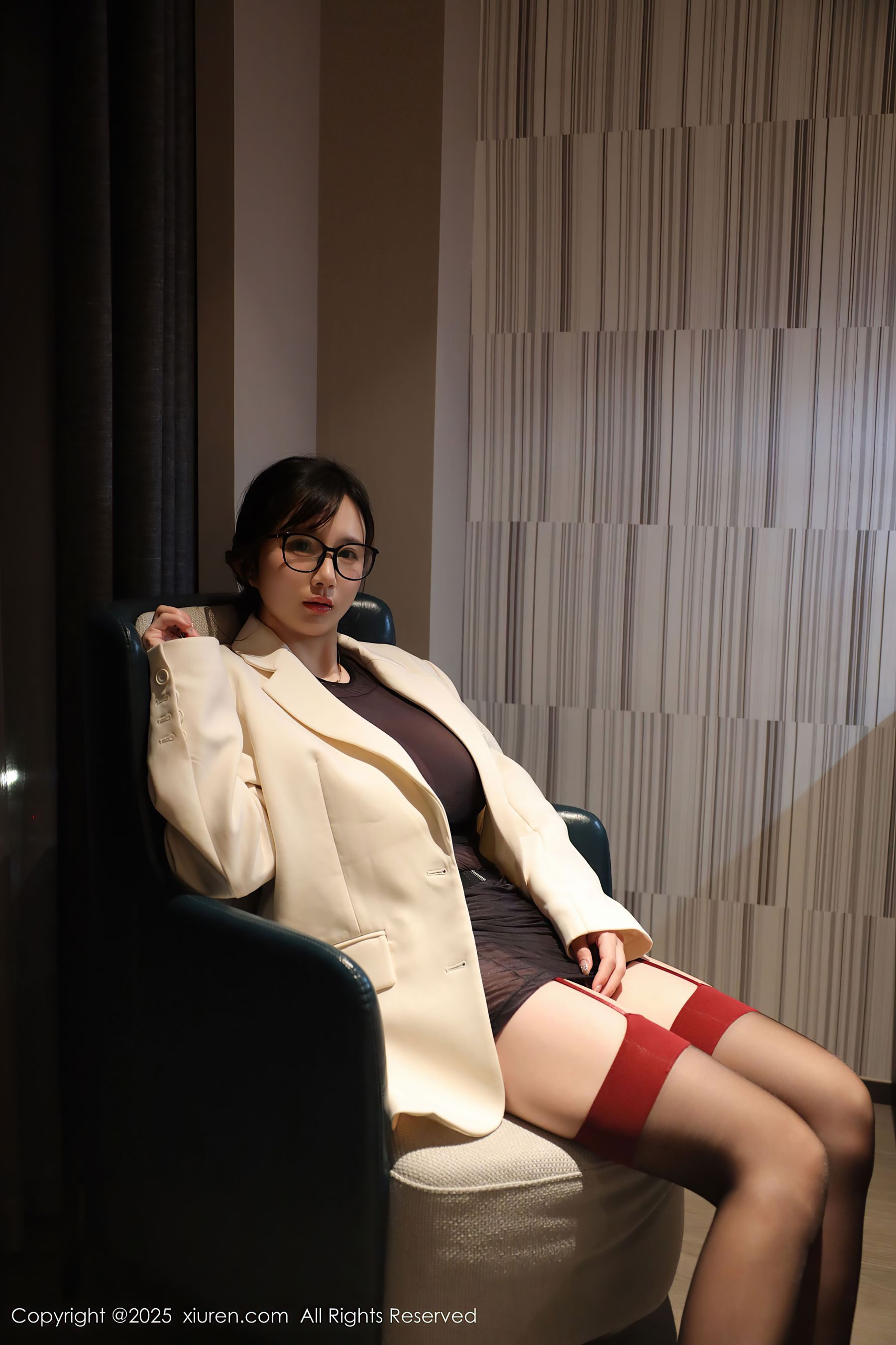 [秀人XiuRen] 2025.09.25 No.10805 小肉肉咪/(72P)