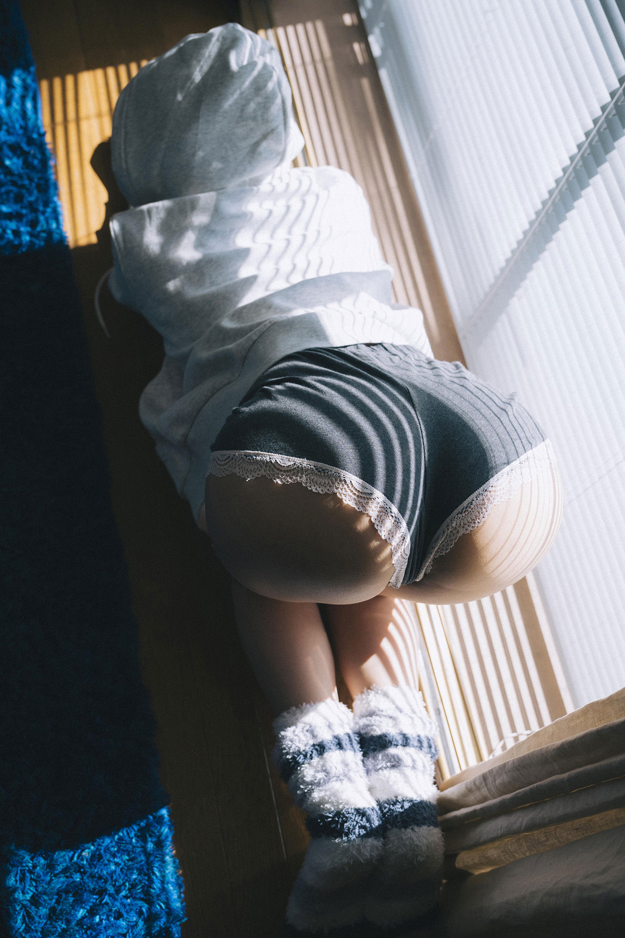 東雲うみ - 彼女が部屋でしたいこと/(57P)