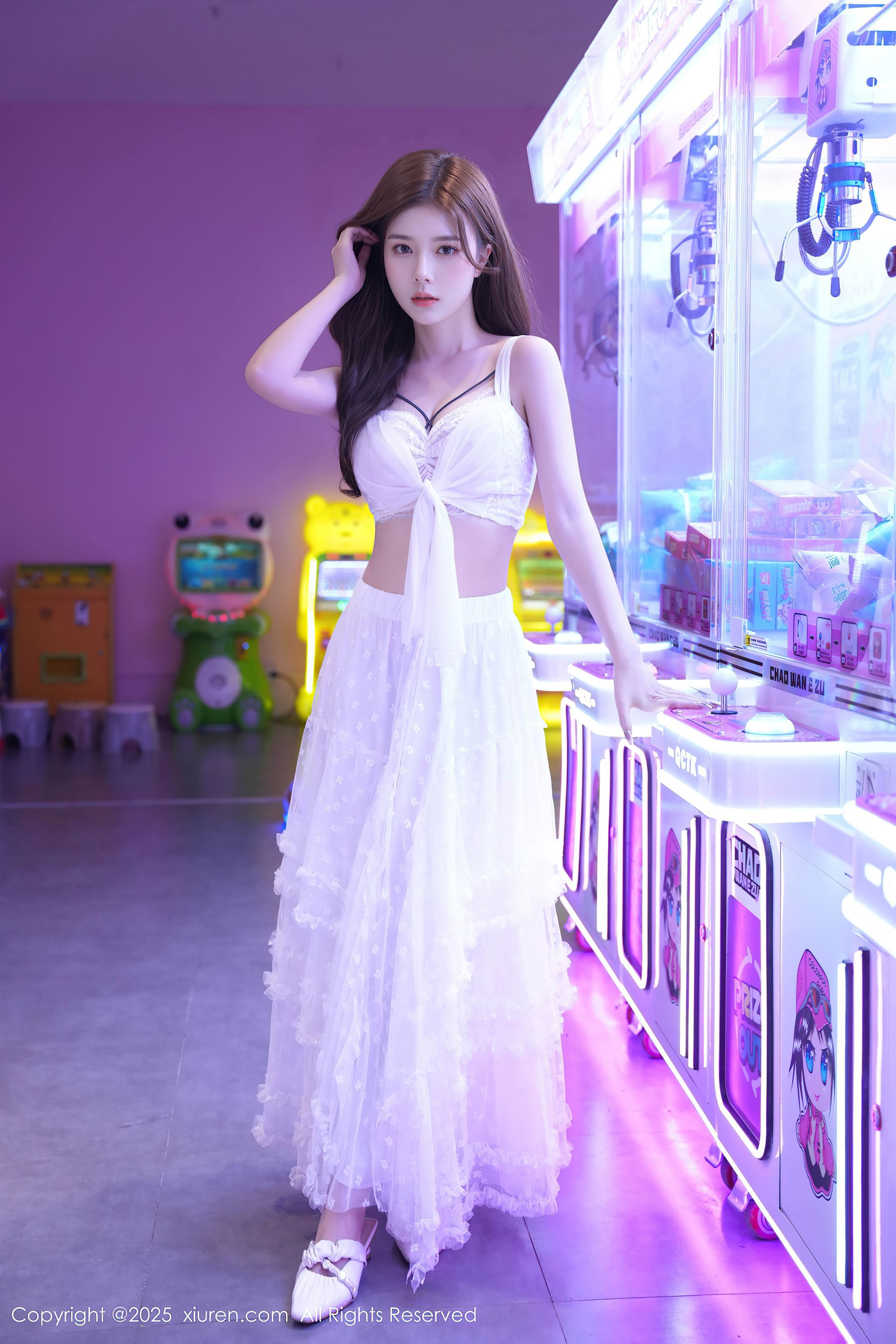 [秀人XiuRen] 2025.09.22 No.10791 拍黄瓜girl/(74P)