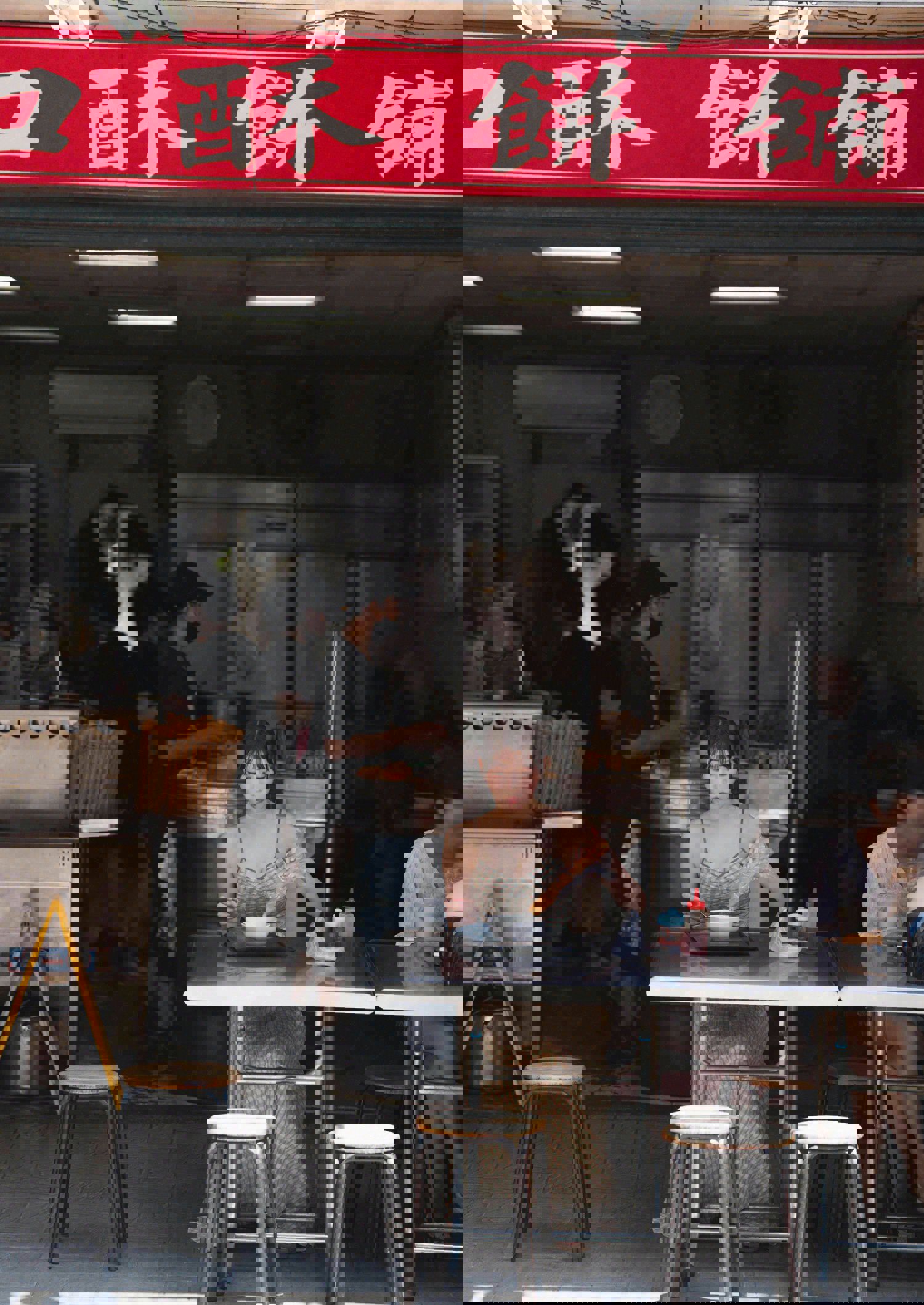 雪平莉左 - さわがしくても、きっと振り返る/(55P)