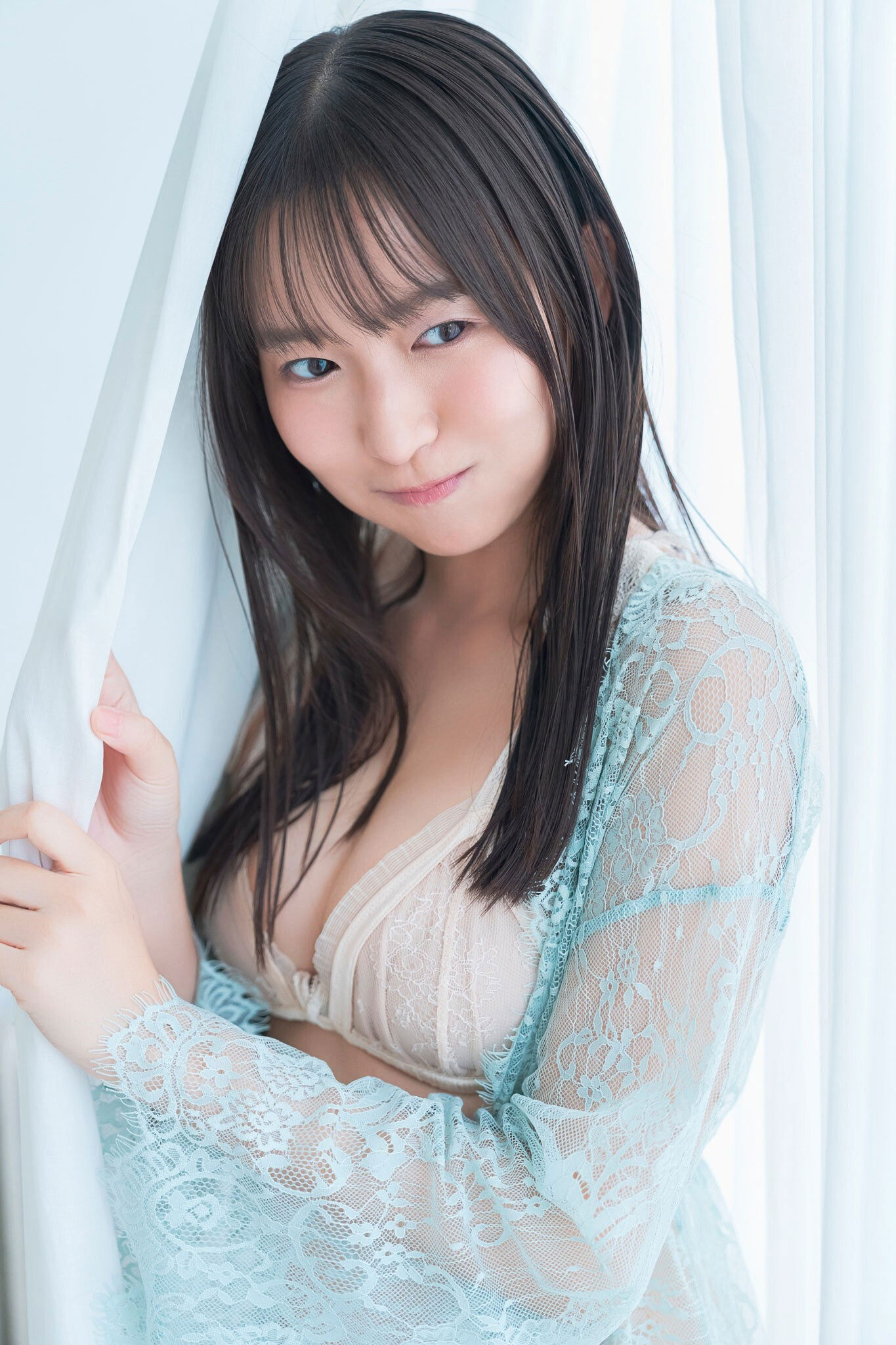 志田音々- ピュアすぎてごめん！/(44P)