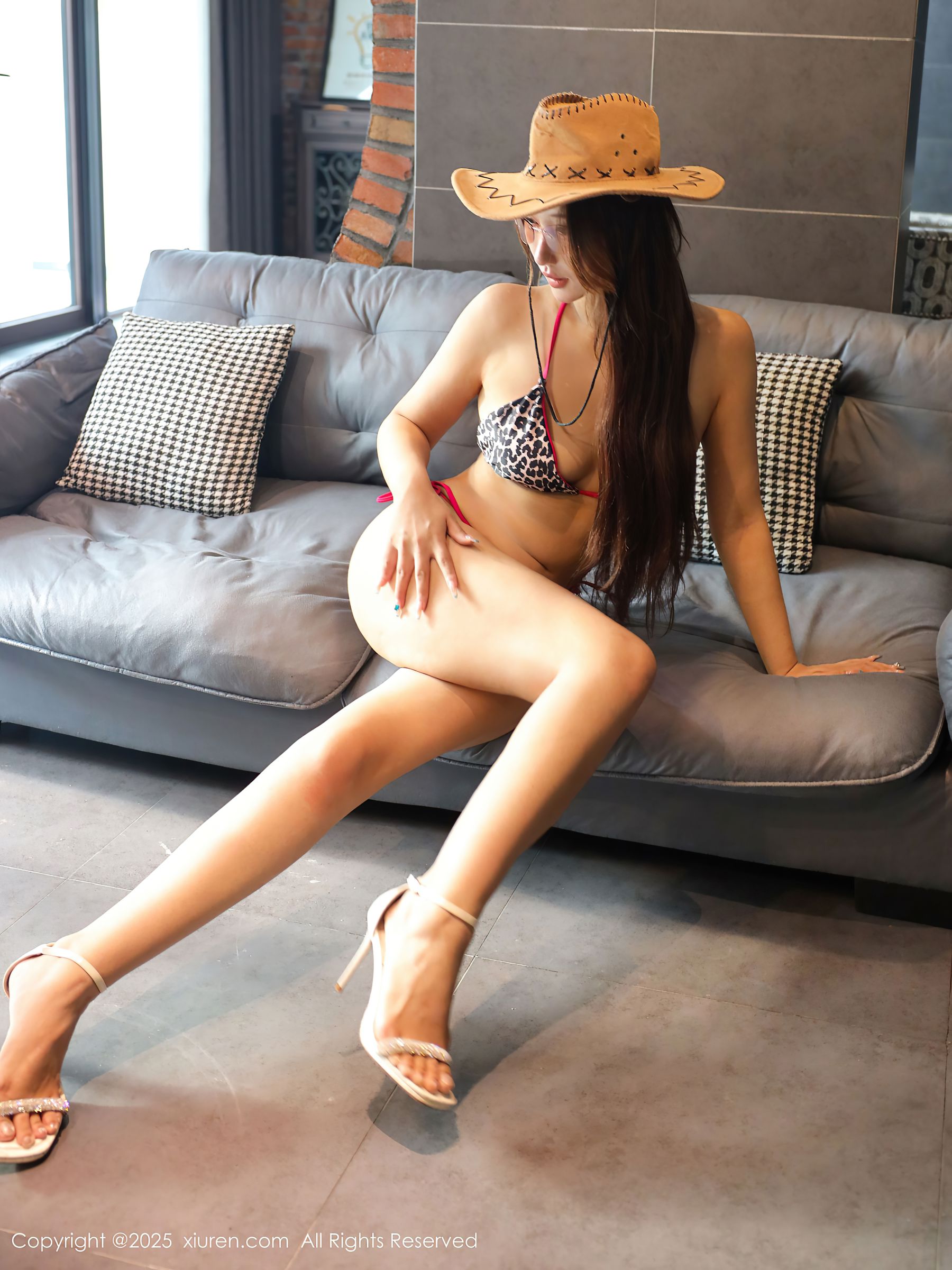 [秀人XiuRen] 2025.09.19 No.10789 金允希Yuki/(78P)