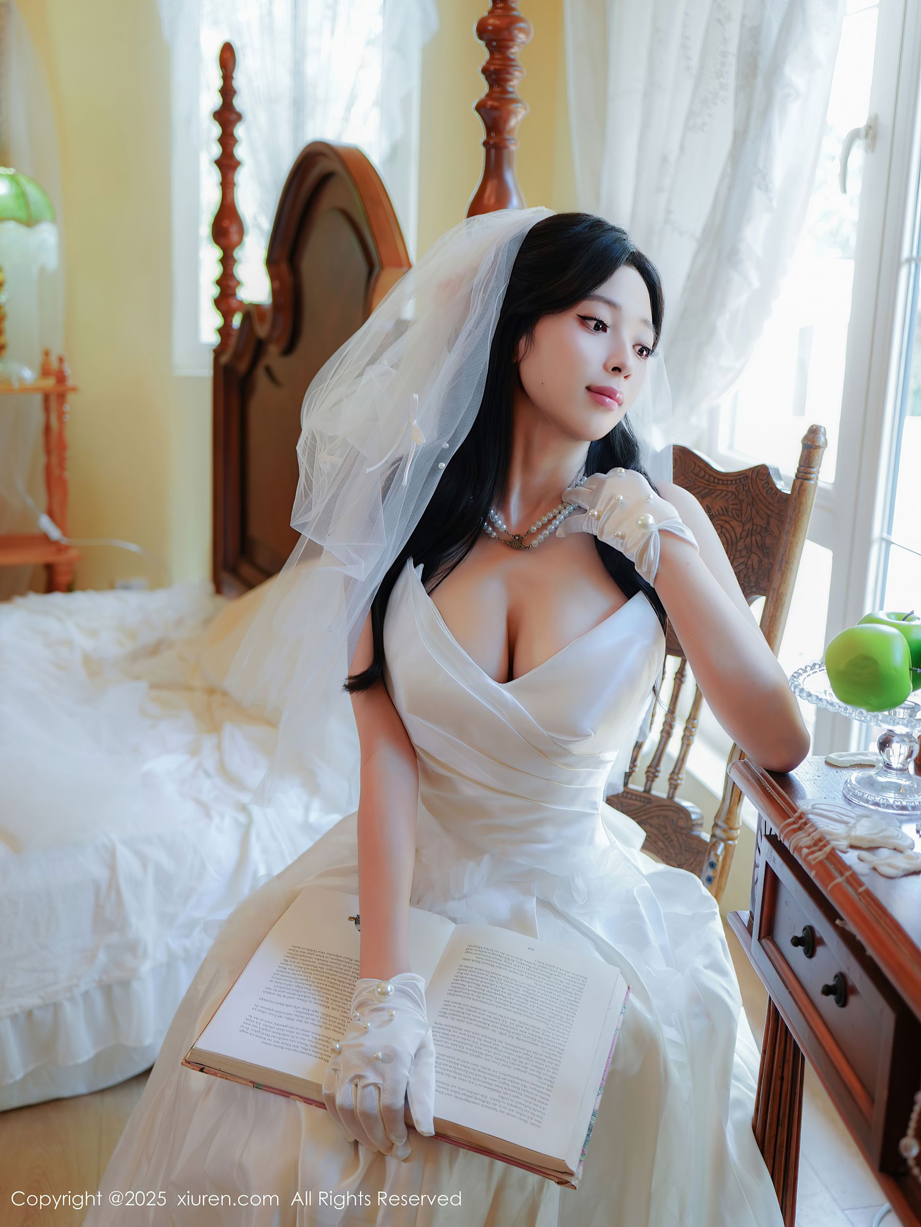 [秀人XiuRen] 2025.09.16 No.10769 朱朱molly/(54P)