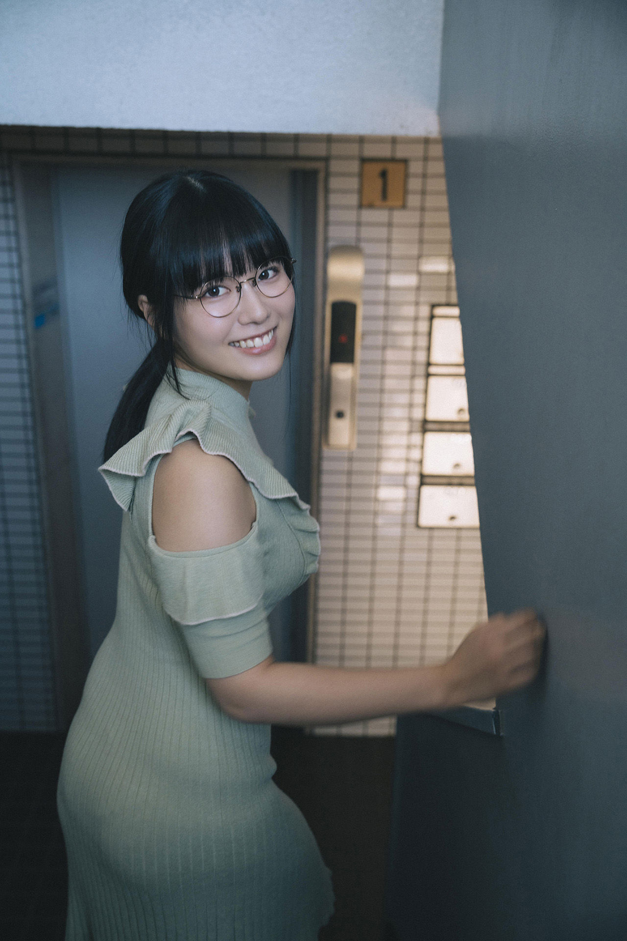 東雲うみ - 彼女が部屋でしたいこと/(57P)