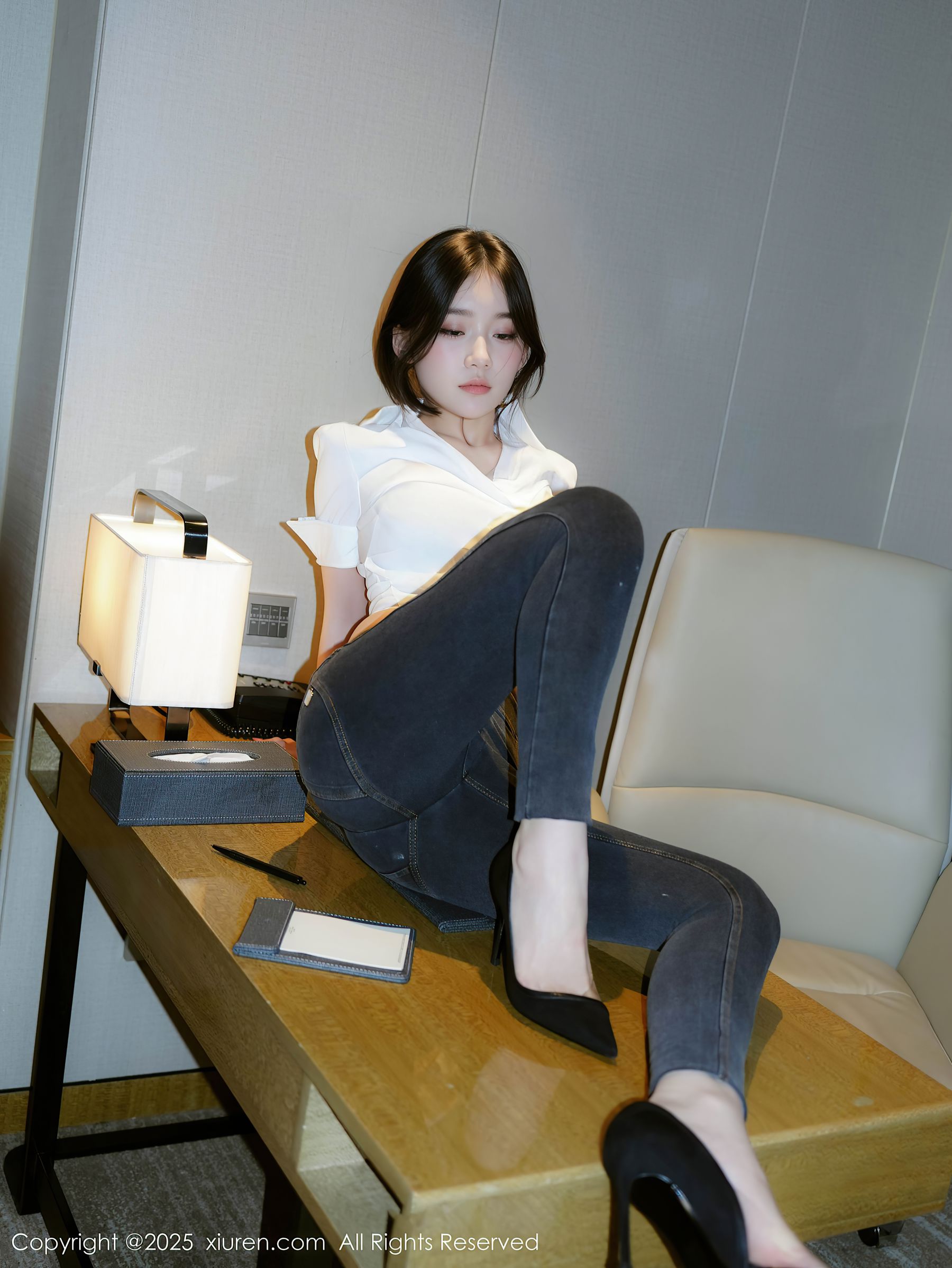 [秀人XiuRen] 2025.09.19 No.10785 汁汁/(76P)