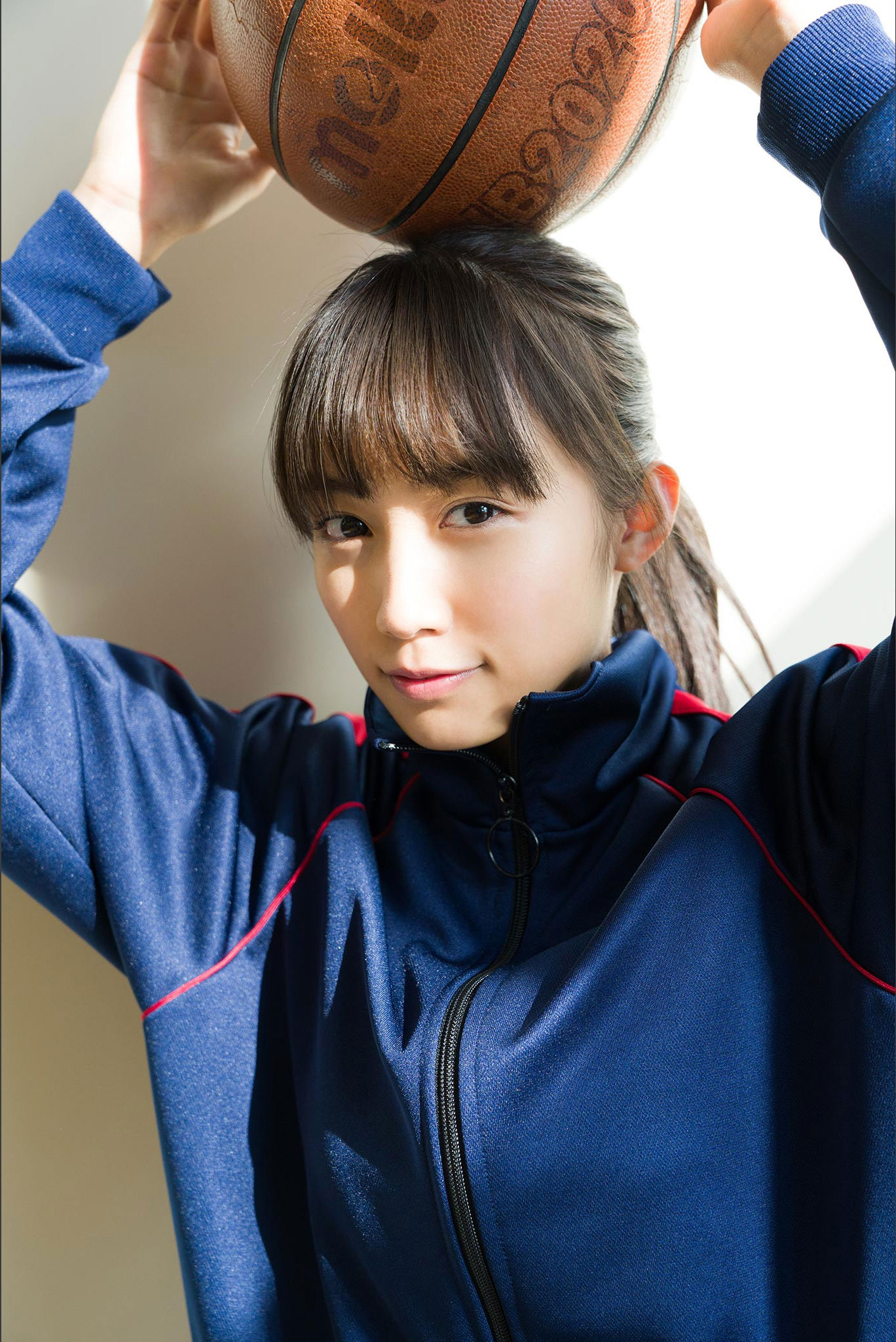 黒木ひかり - 神的美少女 スピサン グラビアフォトブック/(41P)