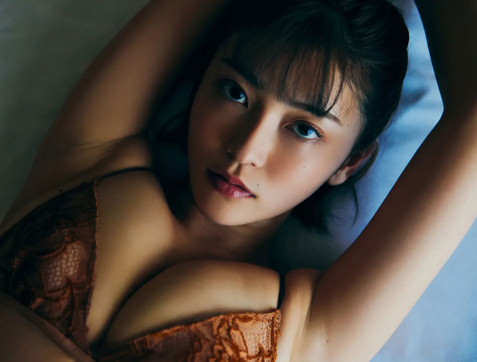 櫻井音乃 - ヒミツの温泉旅行 vol.1/(50P)