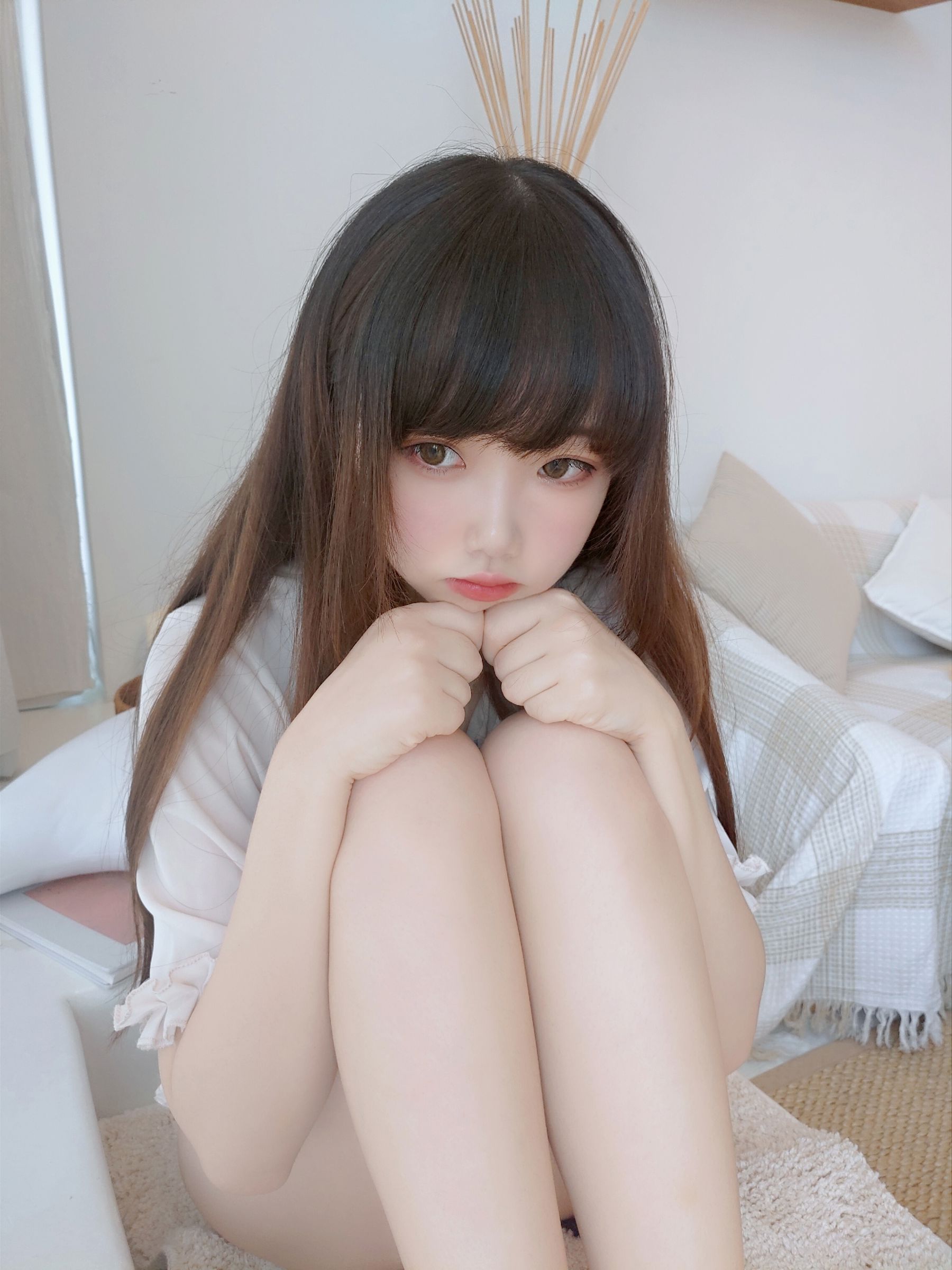 Cos小姐姐 雪琪 - 裸足/(50P)