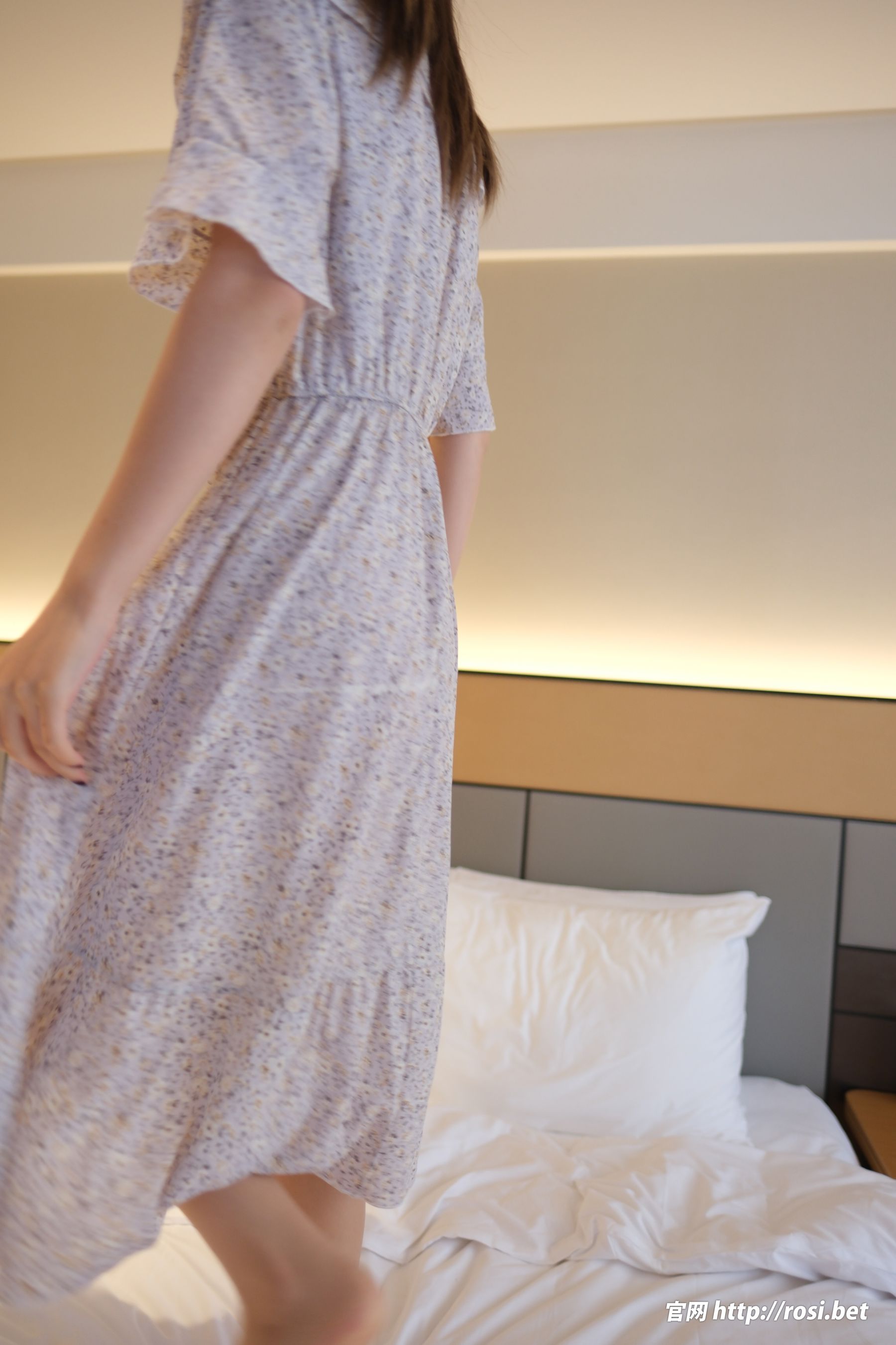 [ROSI写真] 2025.10.15 NO.5063/(117P)