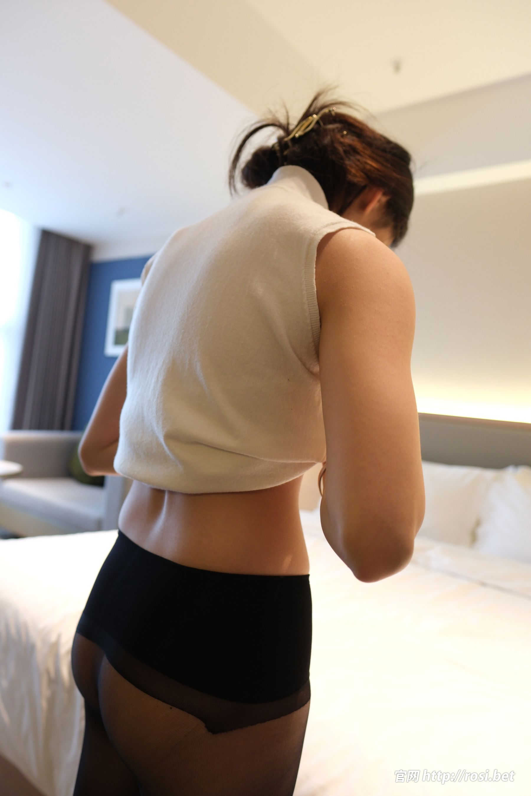 [ROSI写真] 2025.10.17 NO.5065/(96P)