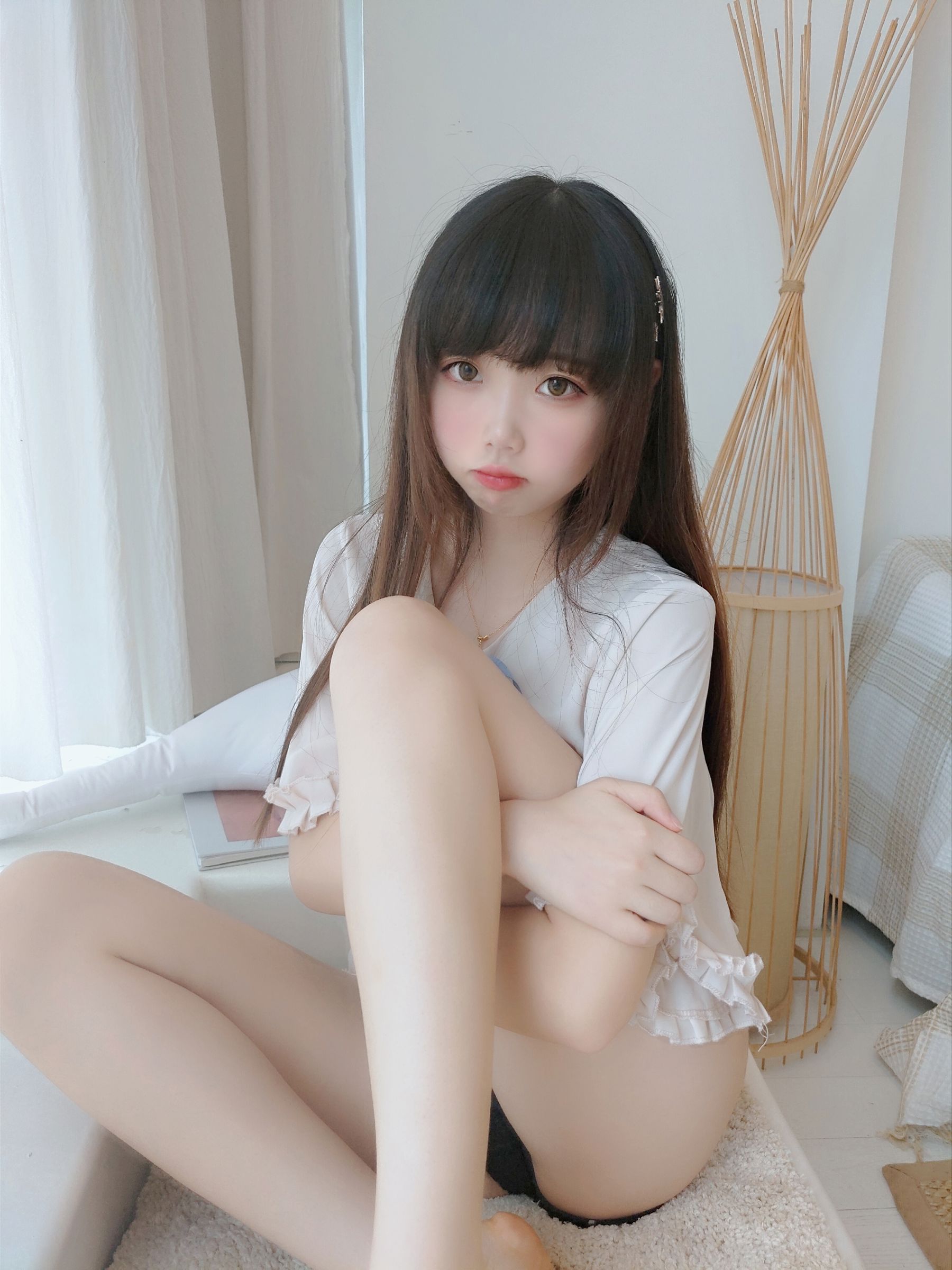 Cos小姐姐 雪琪 - 裸足/(50P)