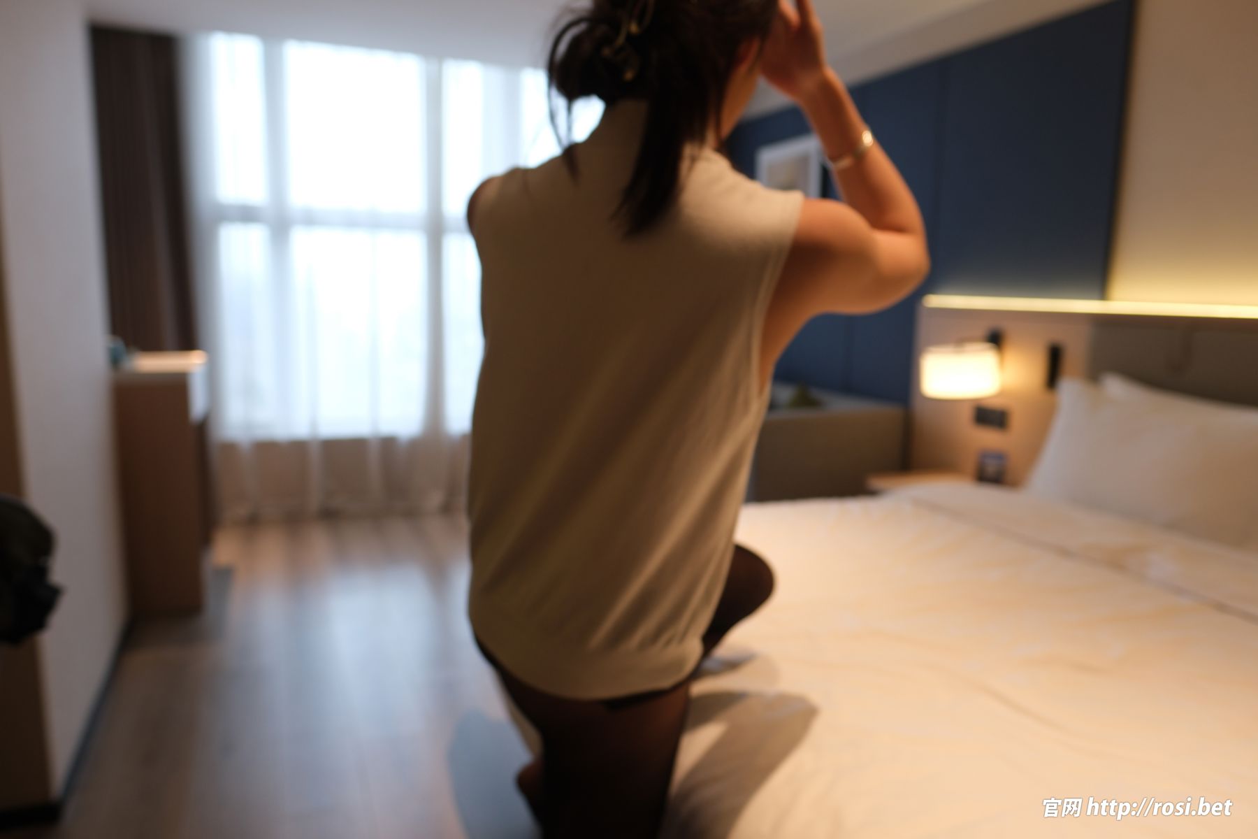 [ROSI写真] 2025.10.17 NO.5065/(96P)