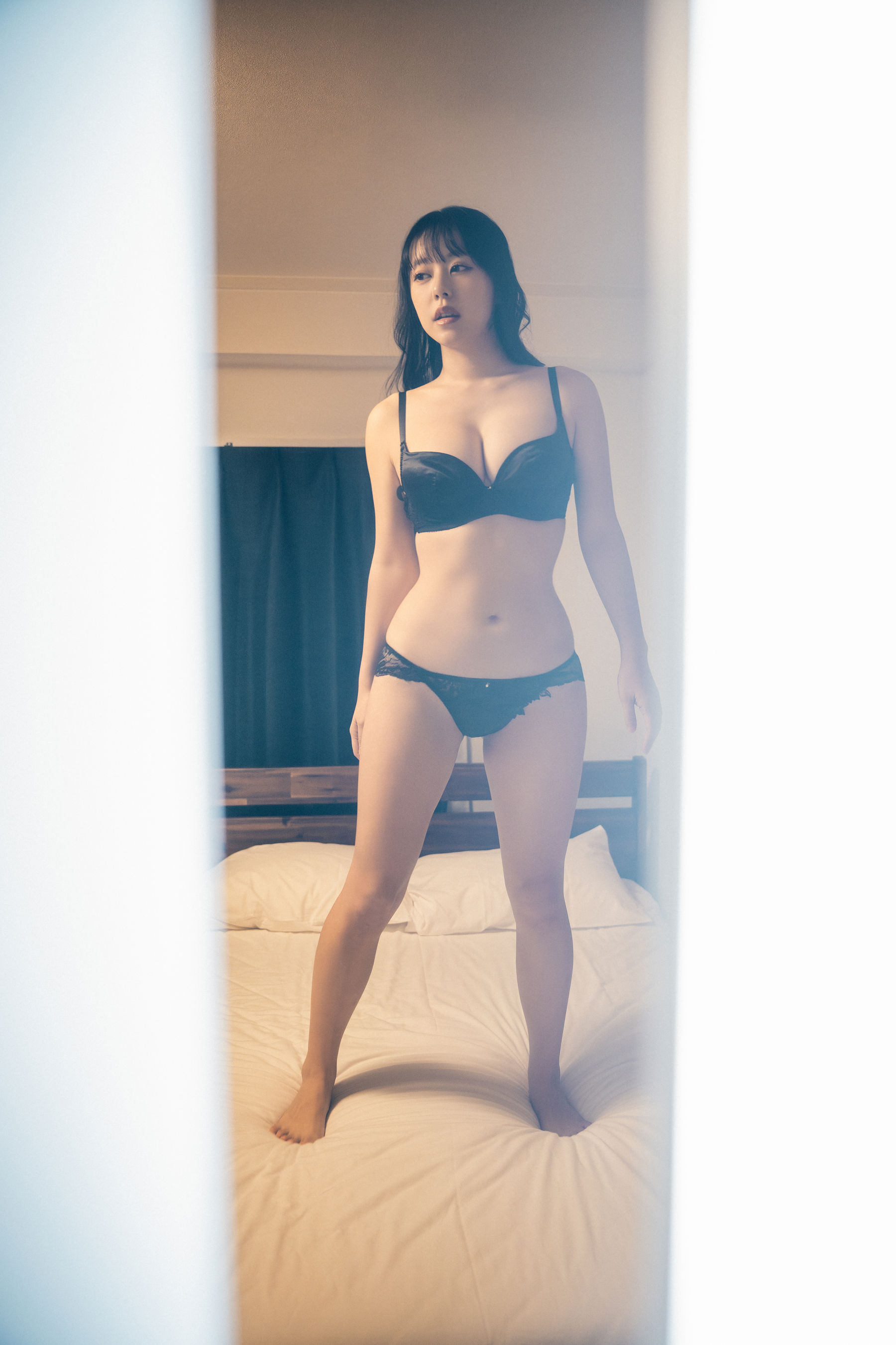 Mina pochi 音羽美奈 - First photobook/(96P)