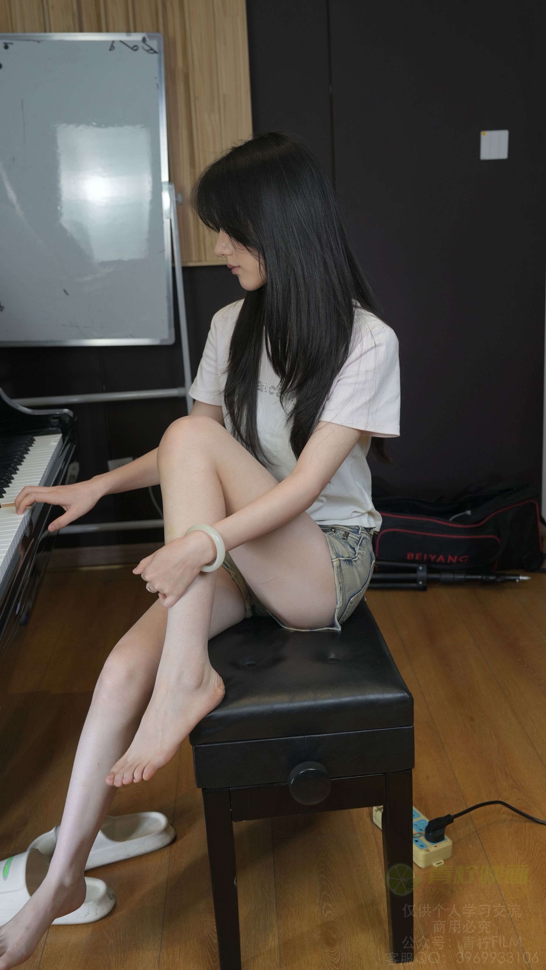 青柠映画 - 阿慌 琴房秀玉足/(265P)