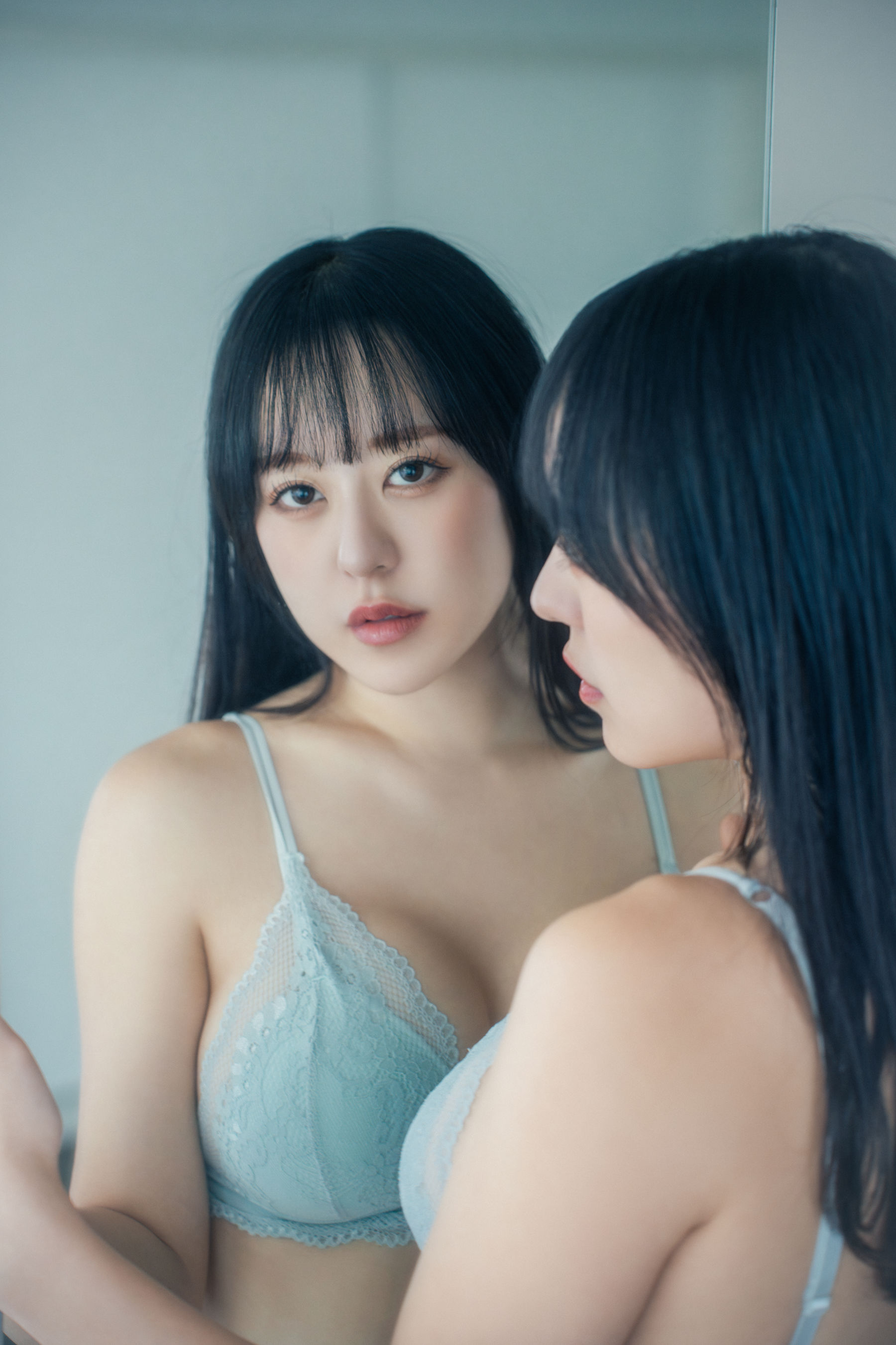 Mina pochi 音羽美奈 - First photobook/(96P)