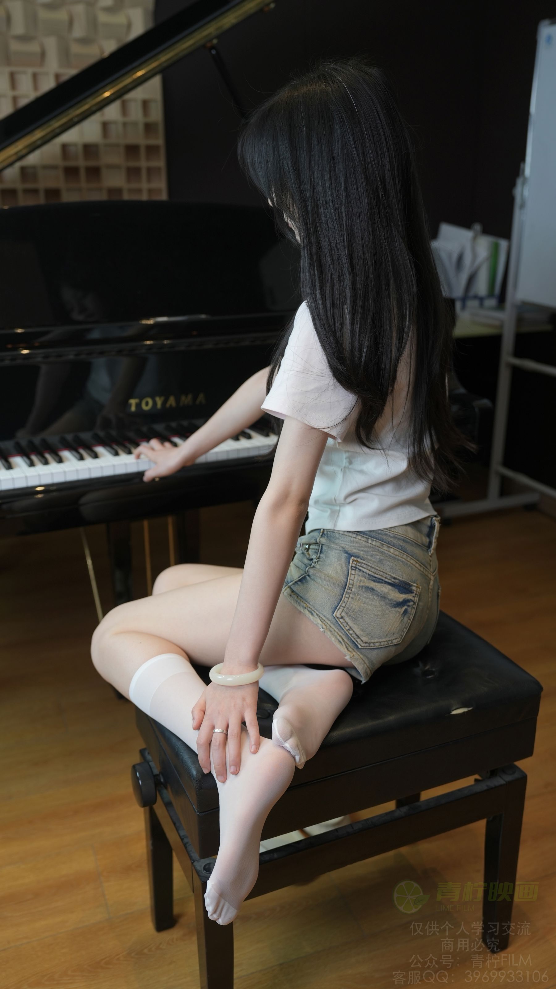 青柠映画 - 阿慌 琴房秀玉足/(265P)