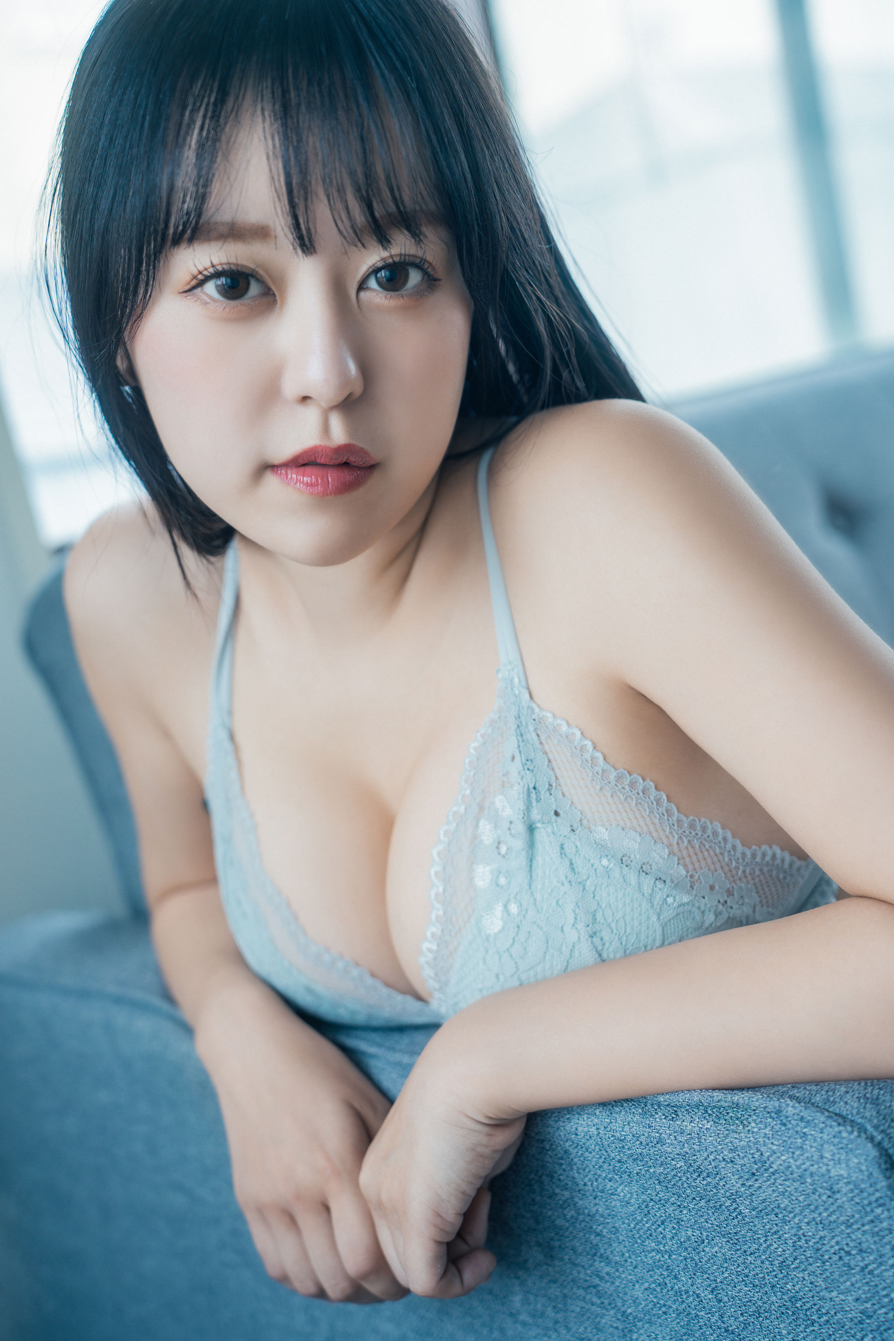 Mina pochi 音羽美奈 - First photobook/(96P)