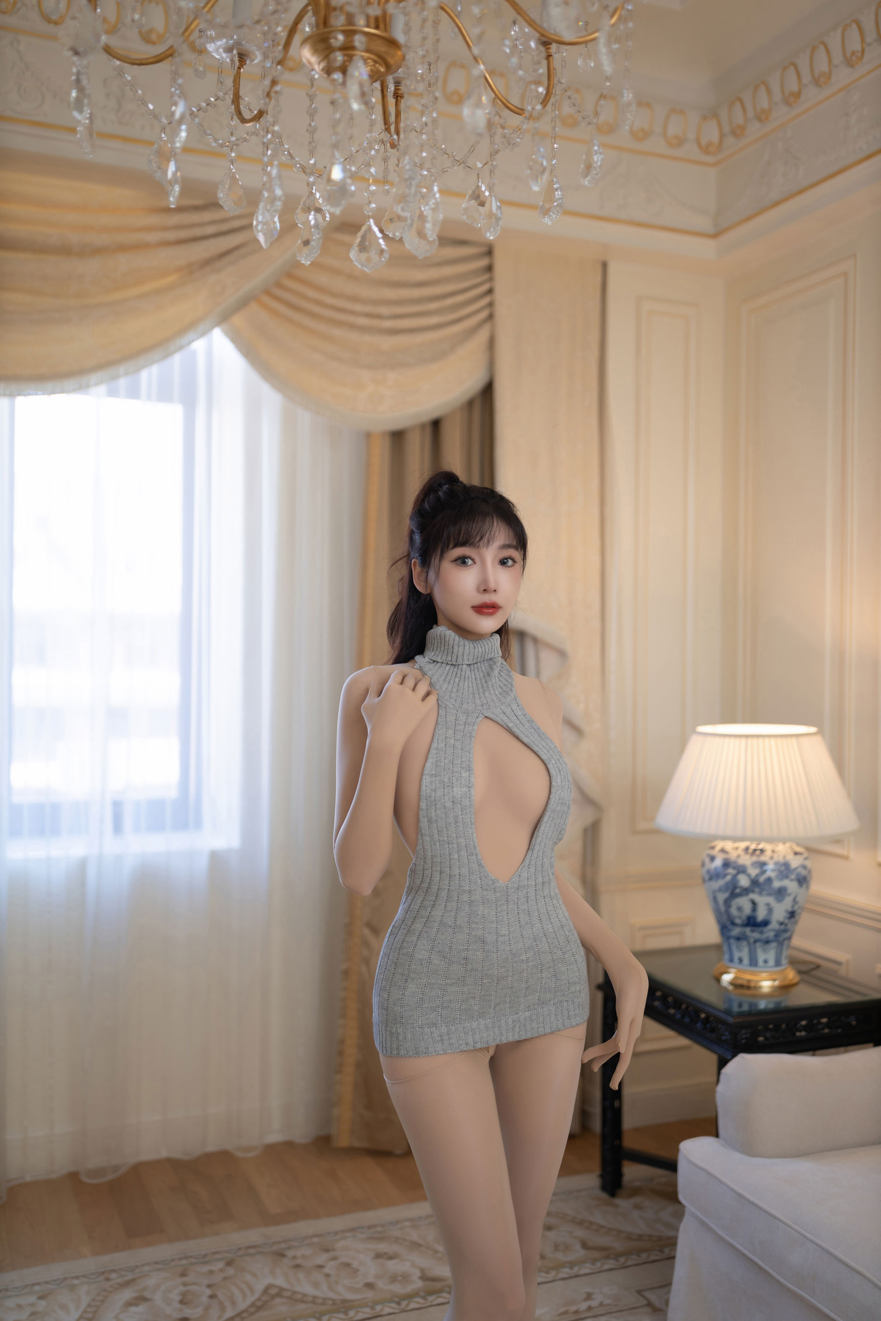 陆萱萱 - 肉色连体衣/(91P)