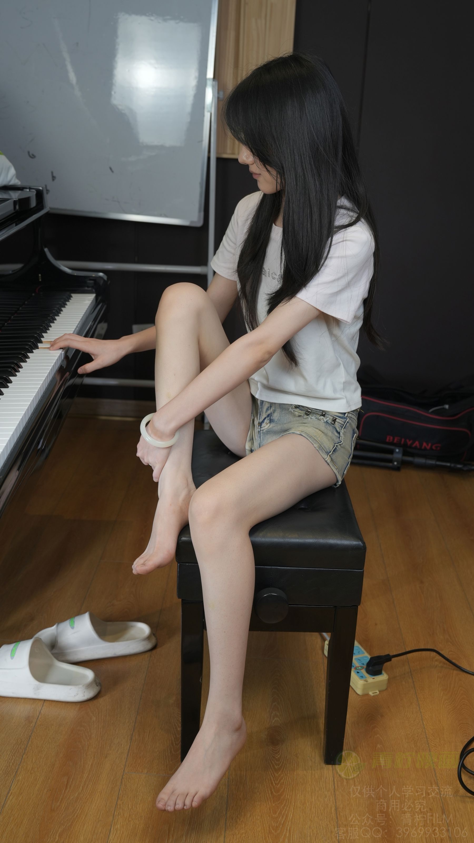 青柠映画 - 阿慌 琴房秀玉足/(265P)