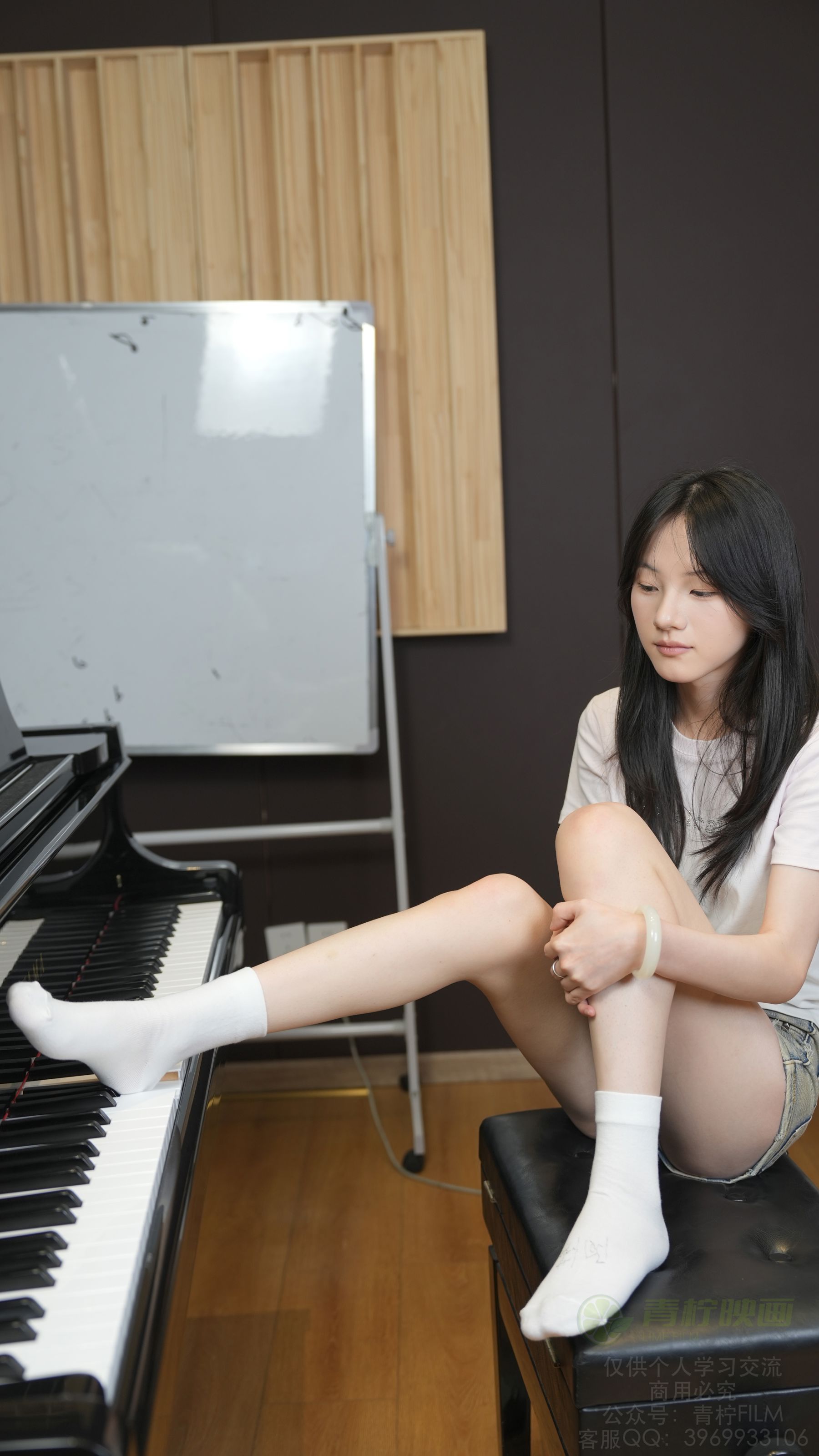 青柠映画 - 阿慌 琴房秀玉足/(265P)