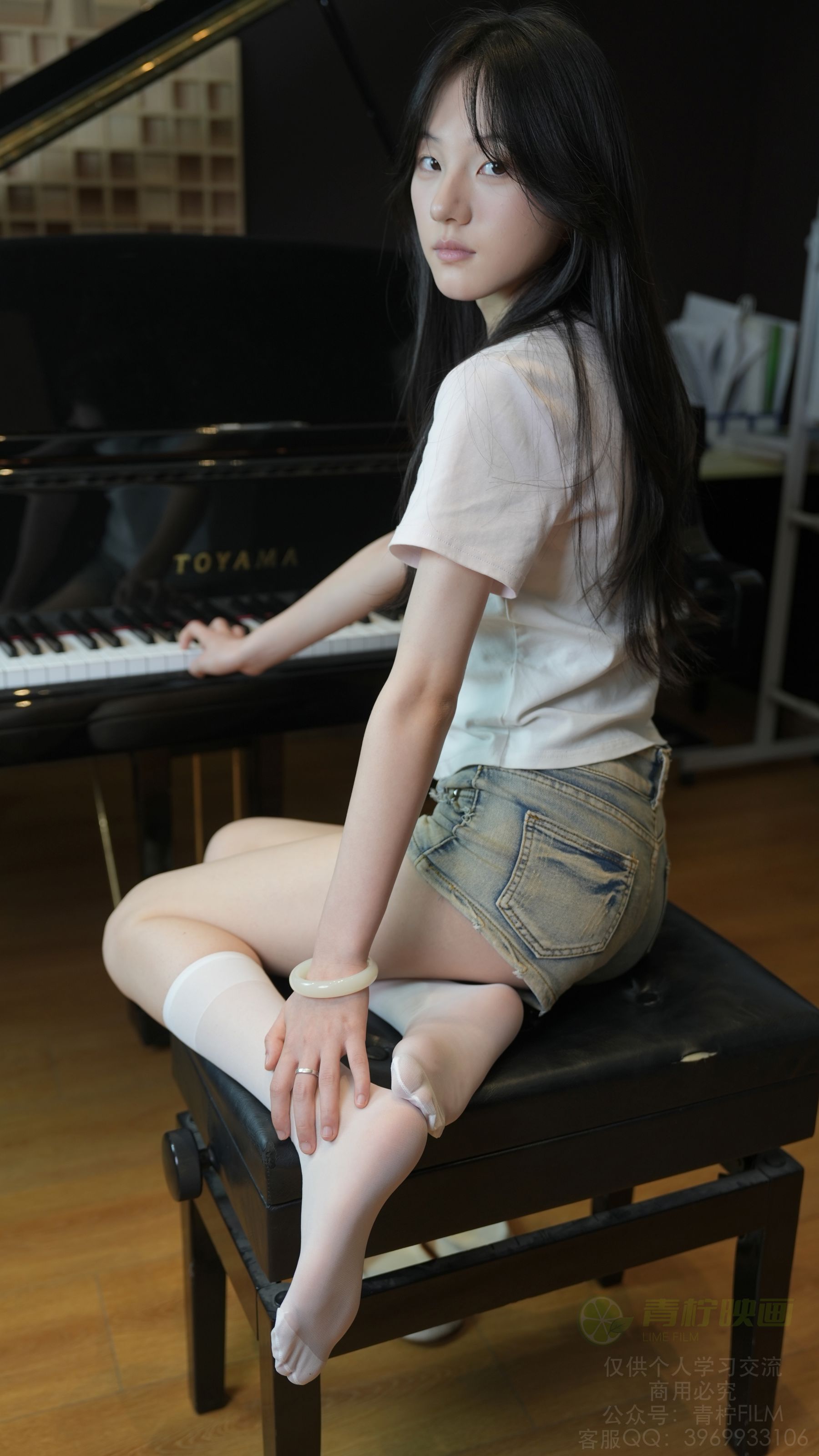 青柠映画 - 阿慌 琴房秀玉足/(265P)