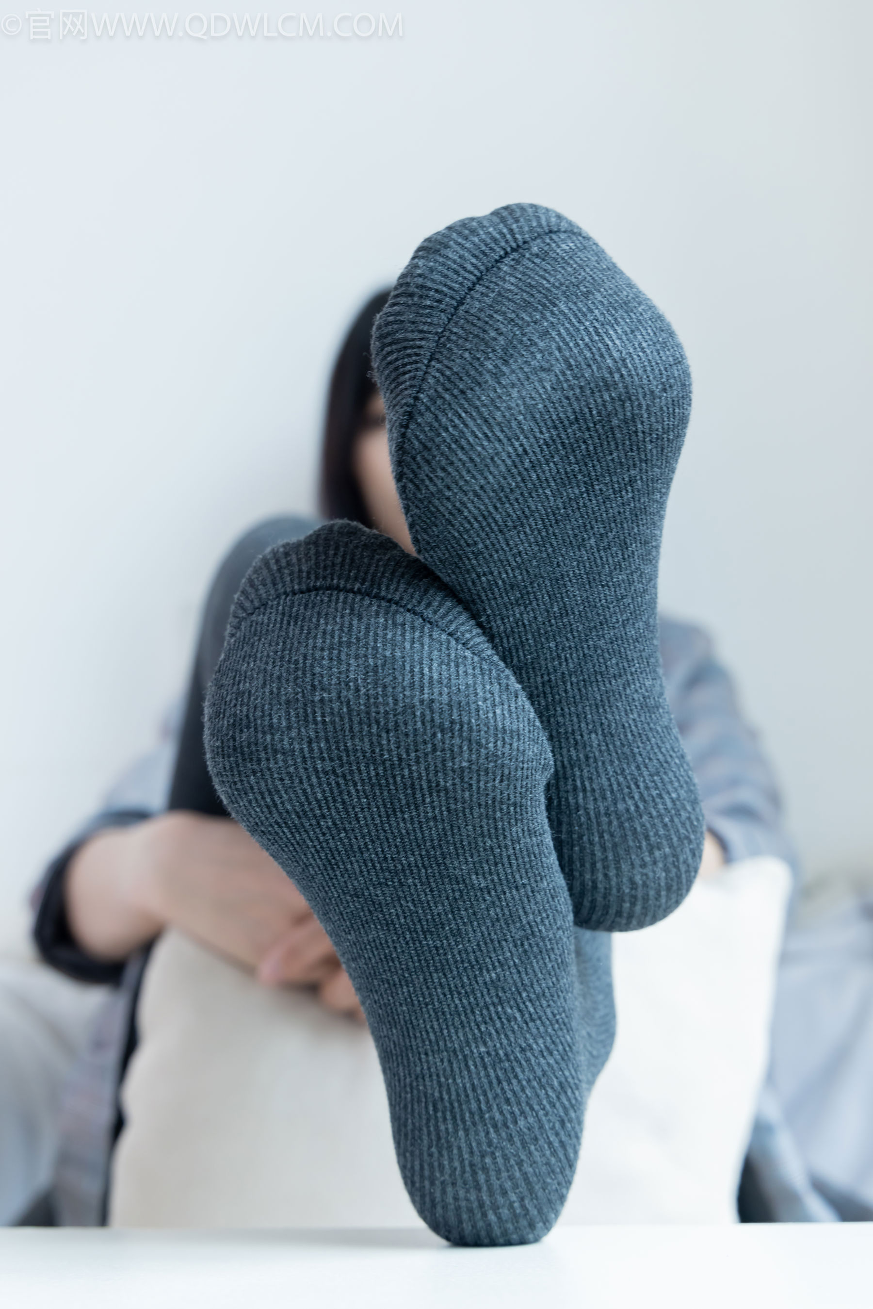 物恋传媒 No.2479 茯苓 - 皮鞋、厚灰连裤棉袜/(160P)