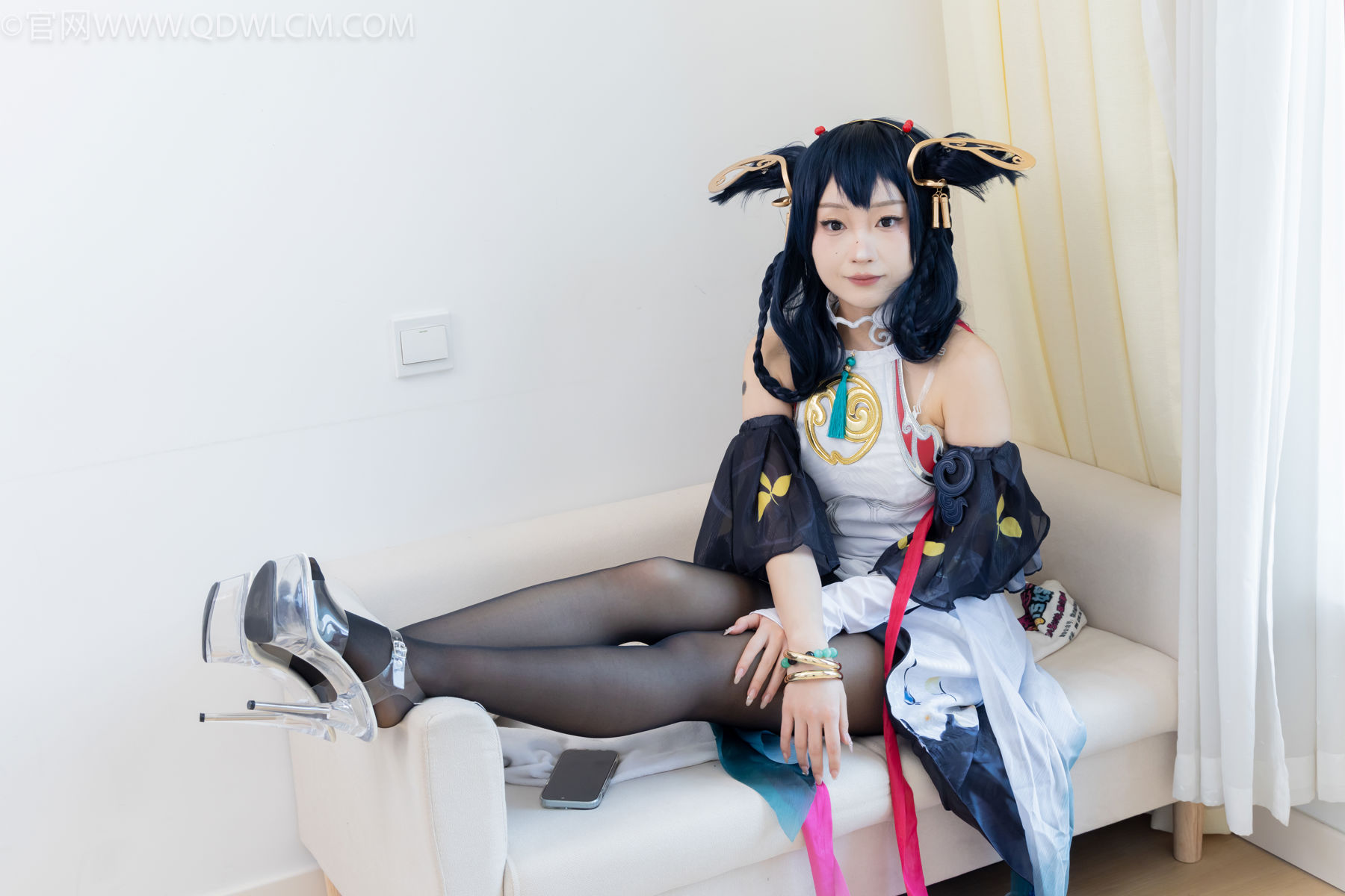 物恋传媒 No.2478 嘟嘟 - cos服、高跟凉鞋、薄白丝、薄黑丝/(183P)