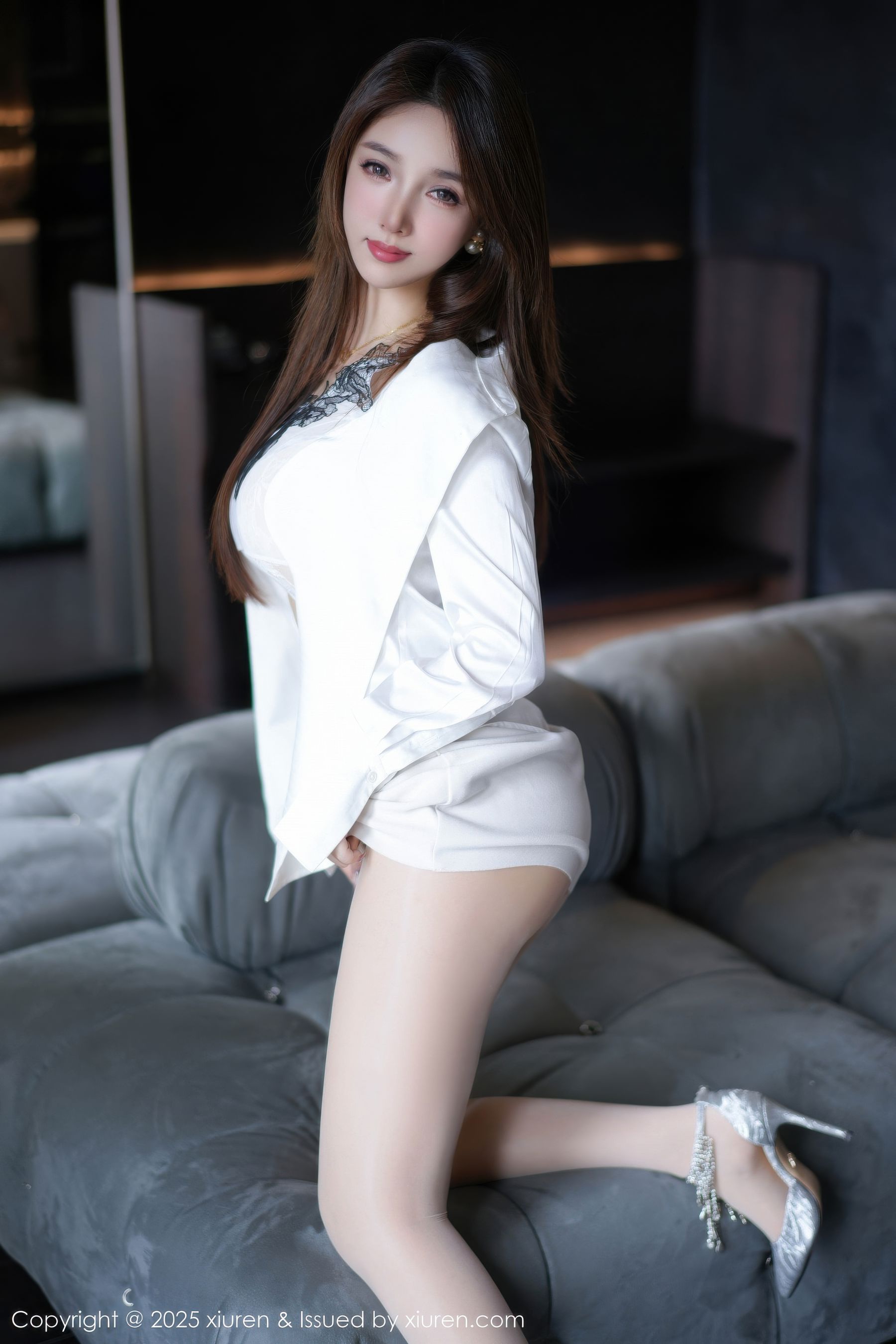 [秀人XiuRen] 2025.10.15 No.10872 桃桃·夭夭twins/(60P)