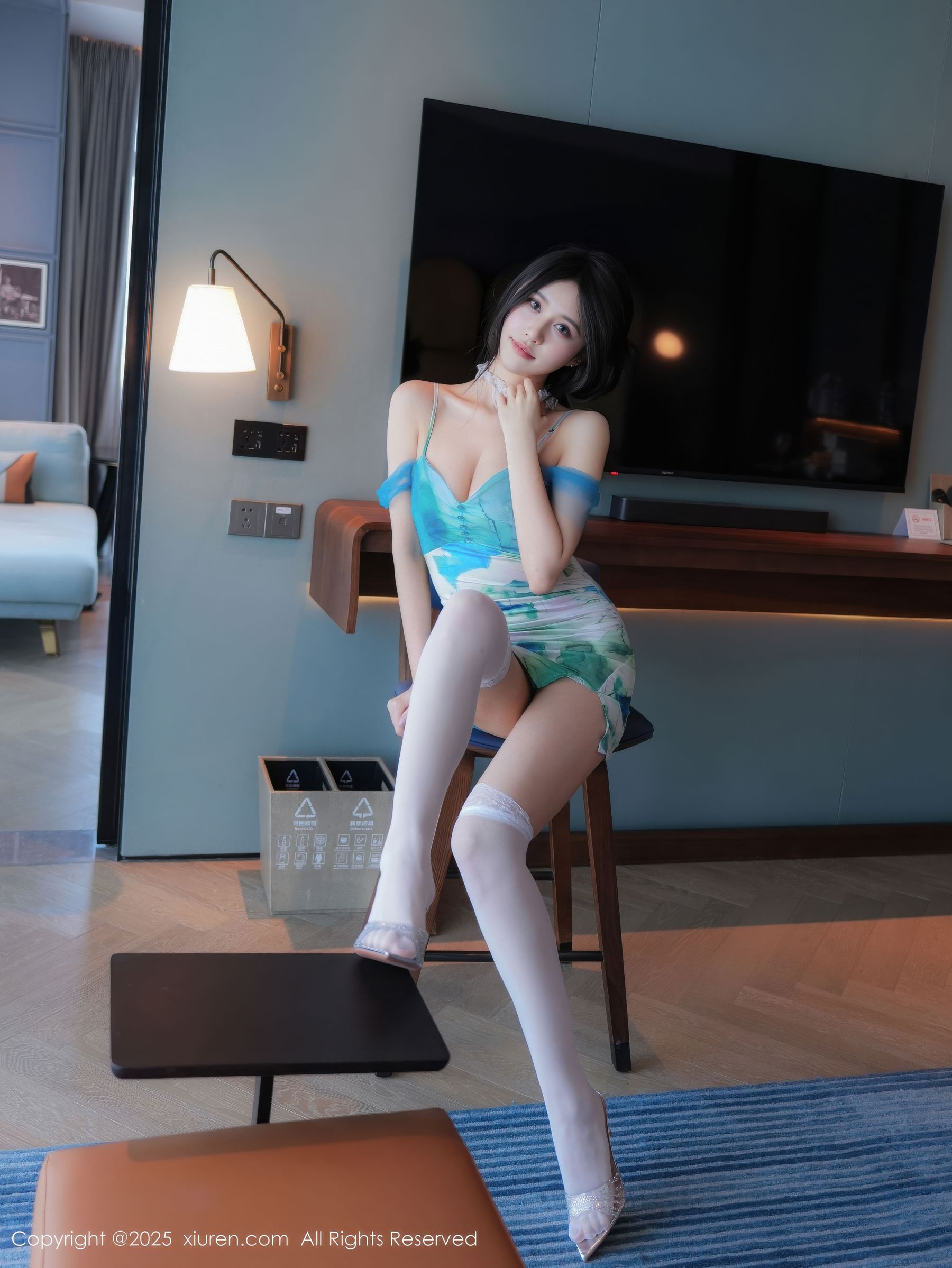 [秀人XiuRen] 2025.10.13 No.10859 shelly诗莉吖/(76P)