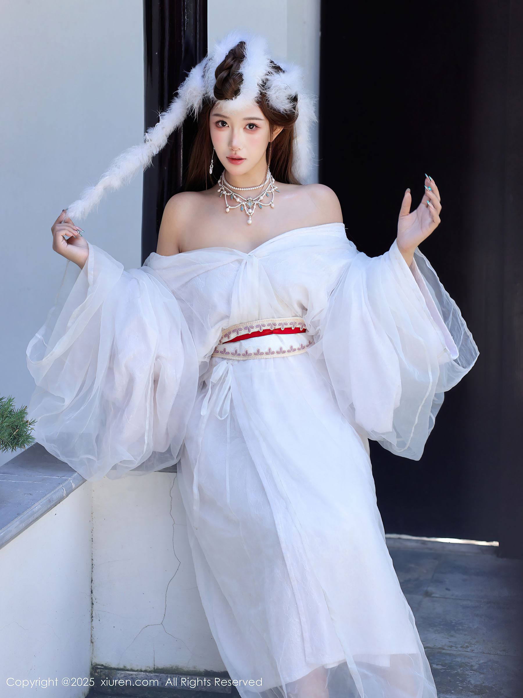 [秀人XiuRen] 2025.10.09 No.10843 金允希Yuki/(78P)