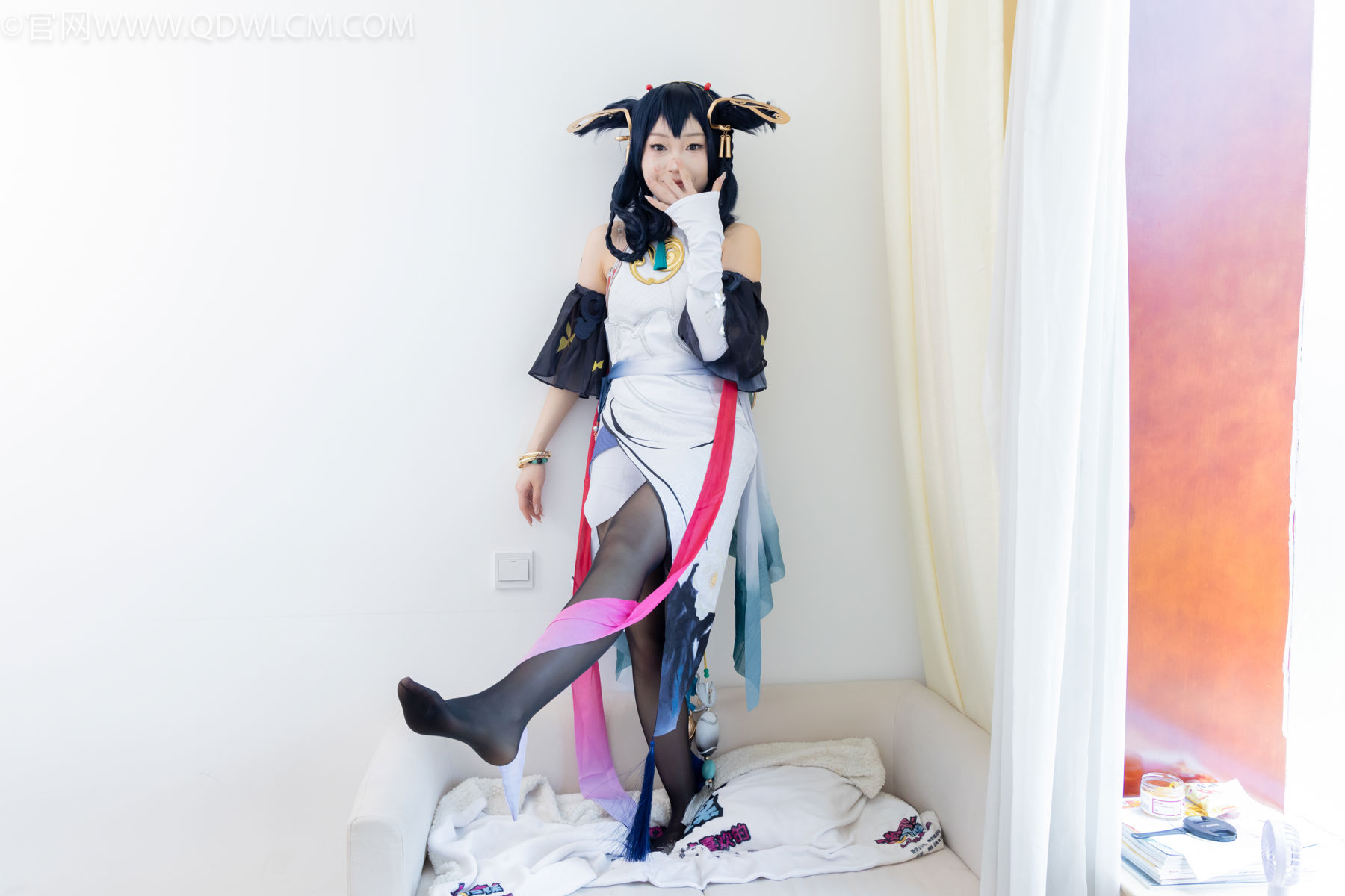 物恋传媒 No.2478 嘟嘟 - cos服、高跟凉鞋、薄白丝、薄黑丝/(183P)