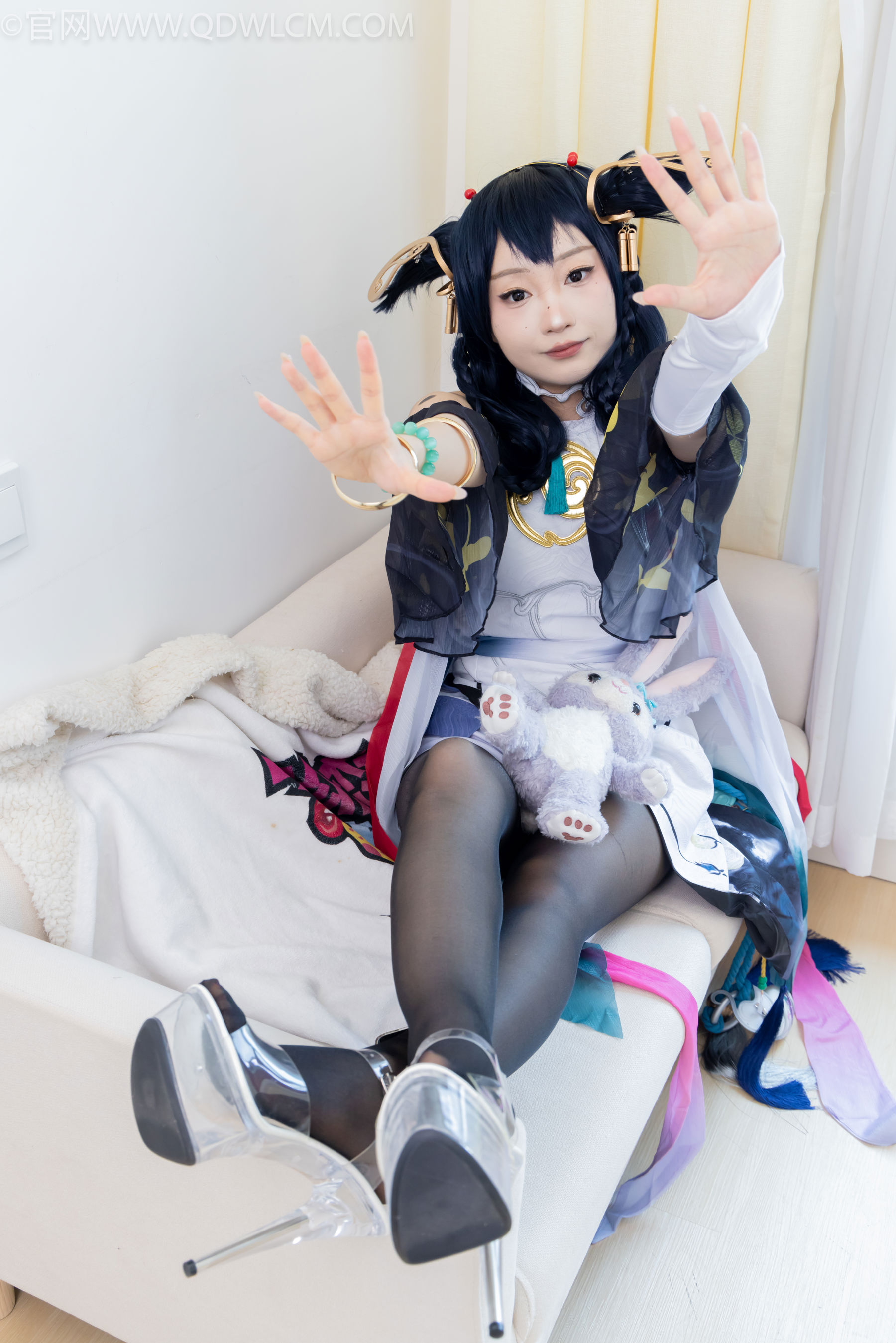 物恋传媒 No.2478 嘟嘟 - cos服、高跟凉鞋、薄白丝、薄黑丝/(183P)