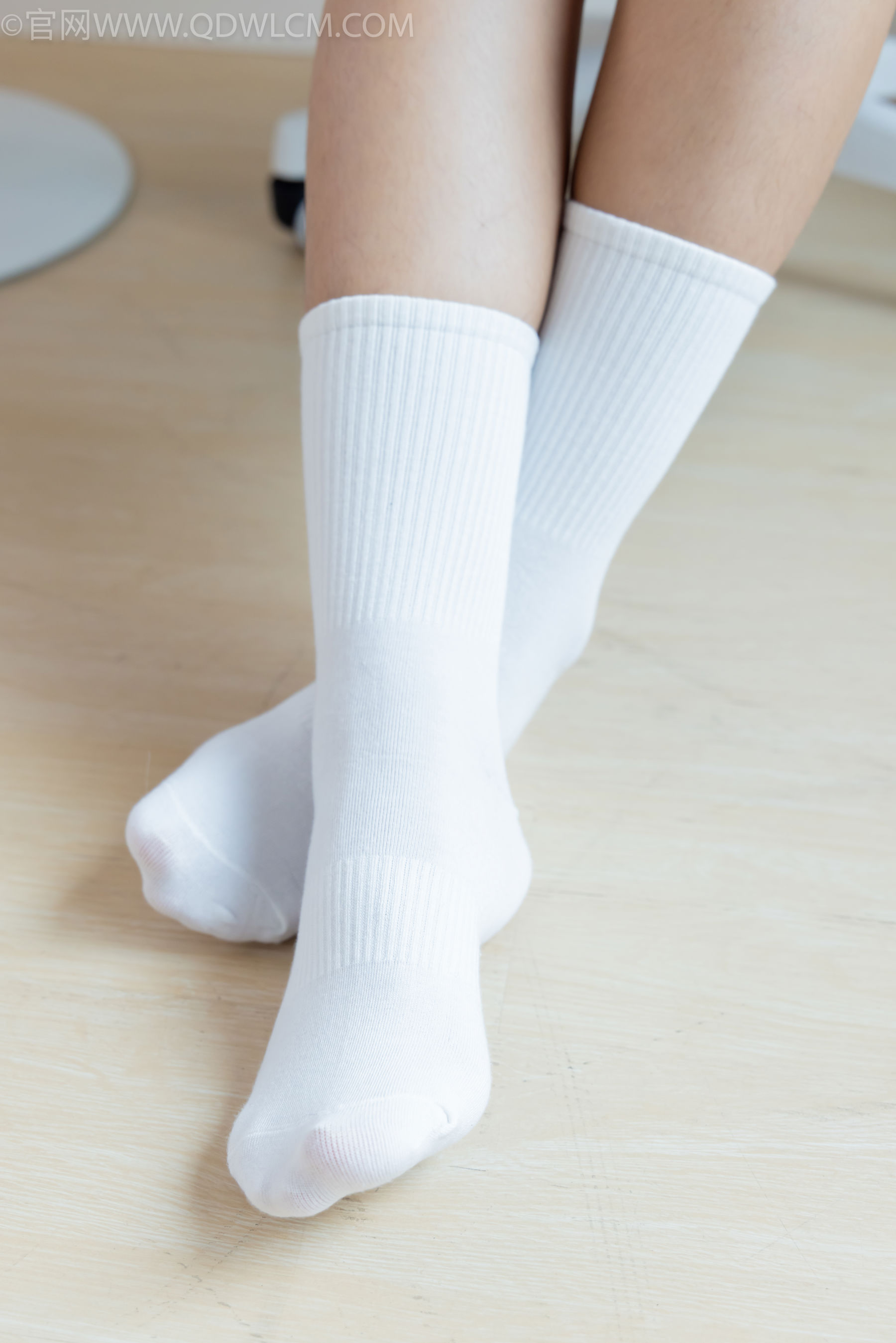 物恋传媒 No.2480 岚岚 - JK制服、白棉袜、穿鞋菜西红柿/(161P)