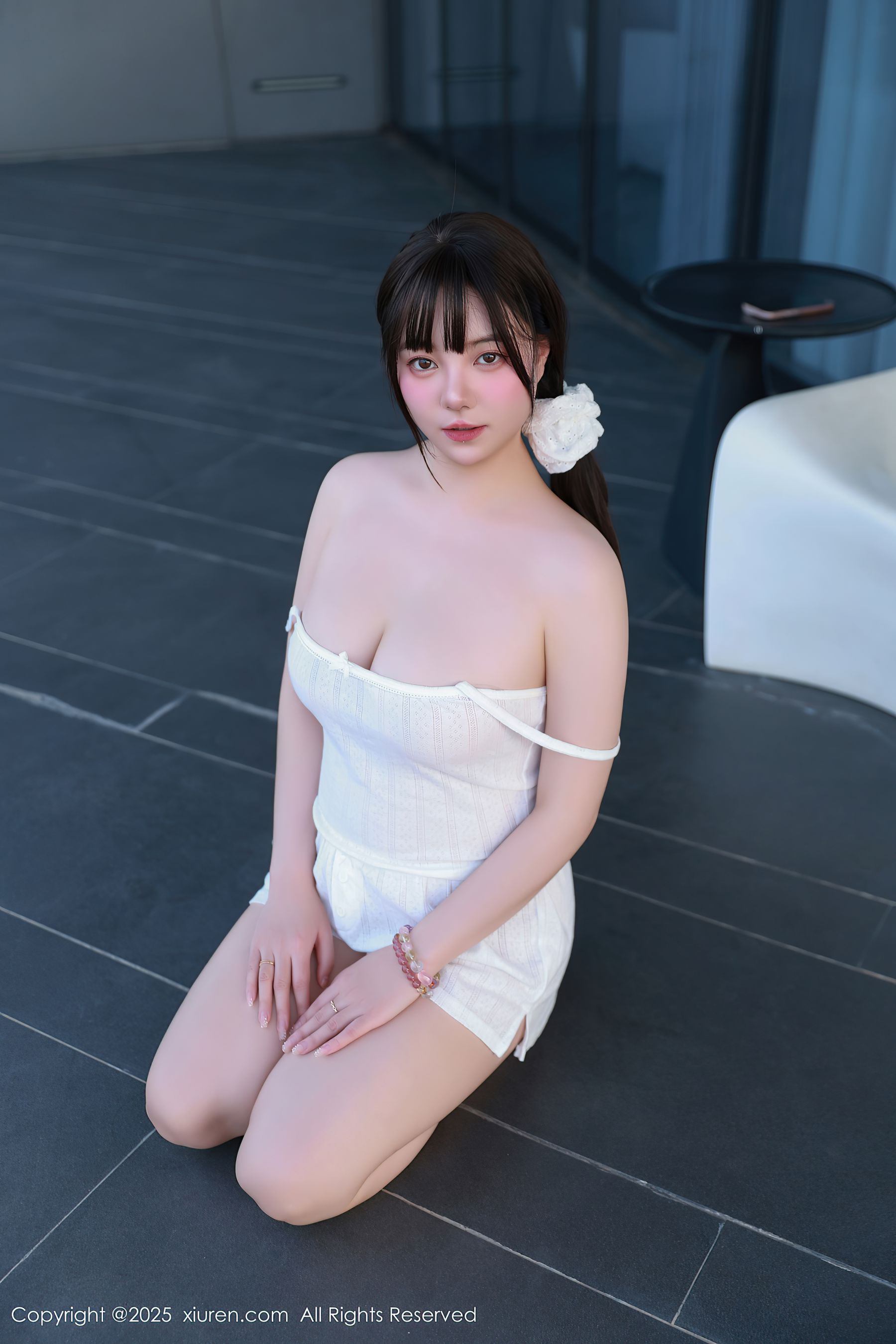 [秀人XiuRen] 2025.10.09 No.10841 软情/(70P)