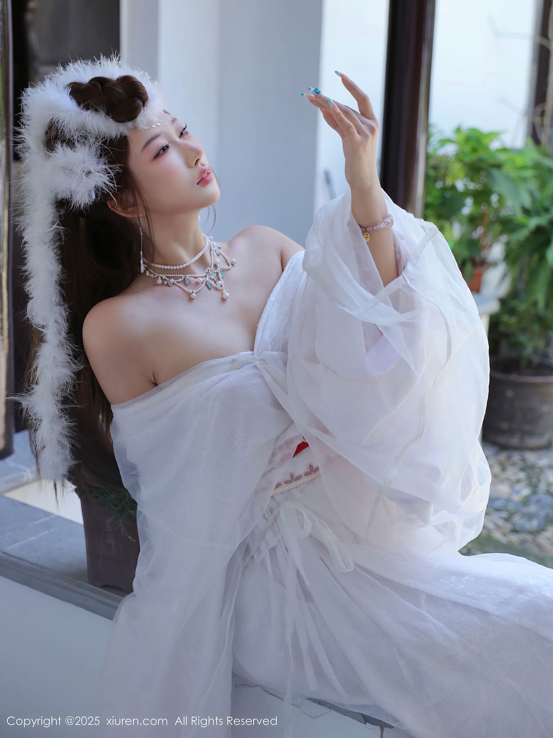 [秀人XiuRen] 2025.10.09 No.10843 金允希Yuki/(78P)