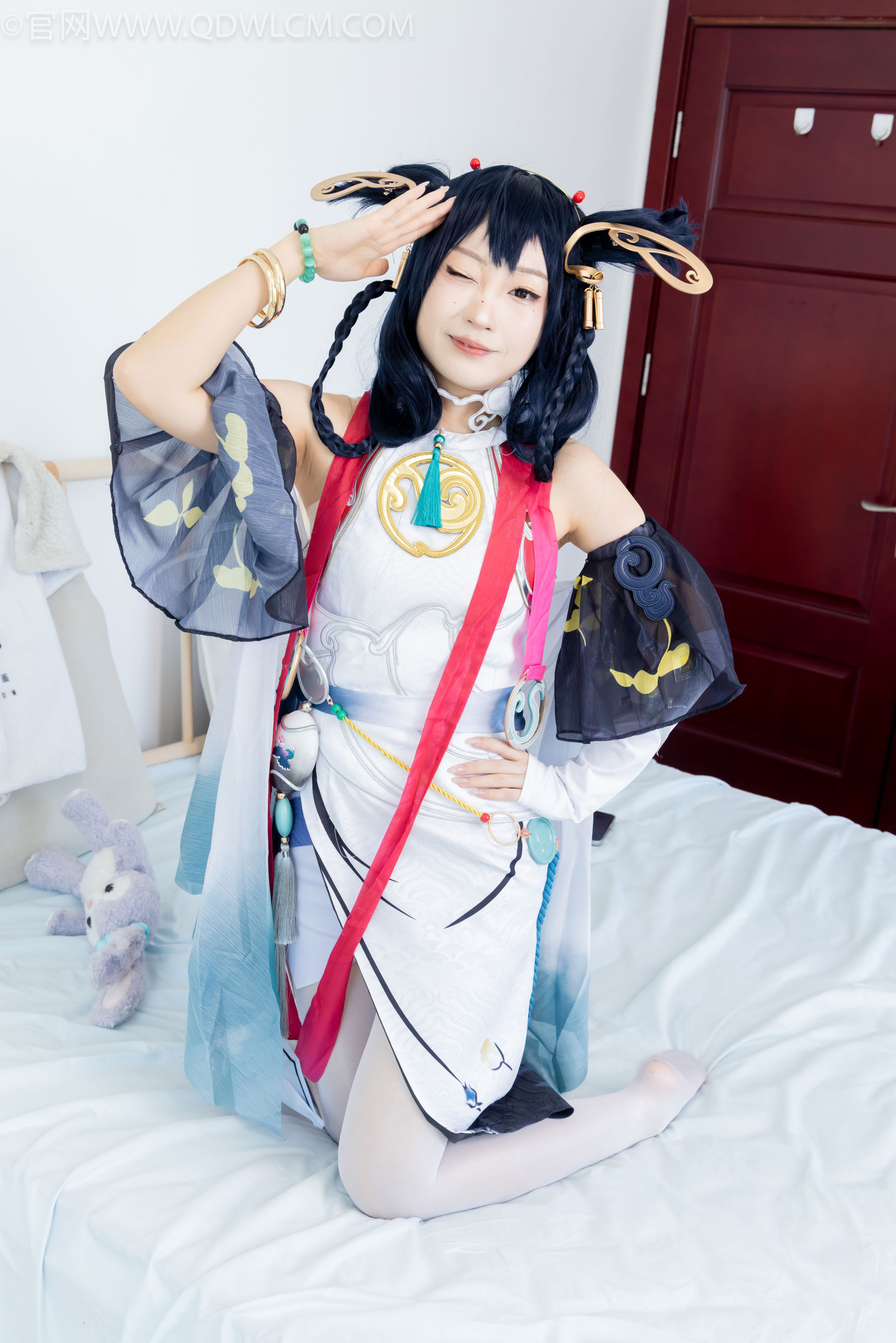 物恋传媒 No.2478 嘟嘟 - cos服、高跟凉鞋、薄白丝、薄黑丝/(183P)