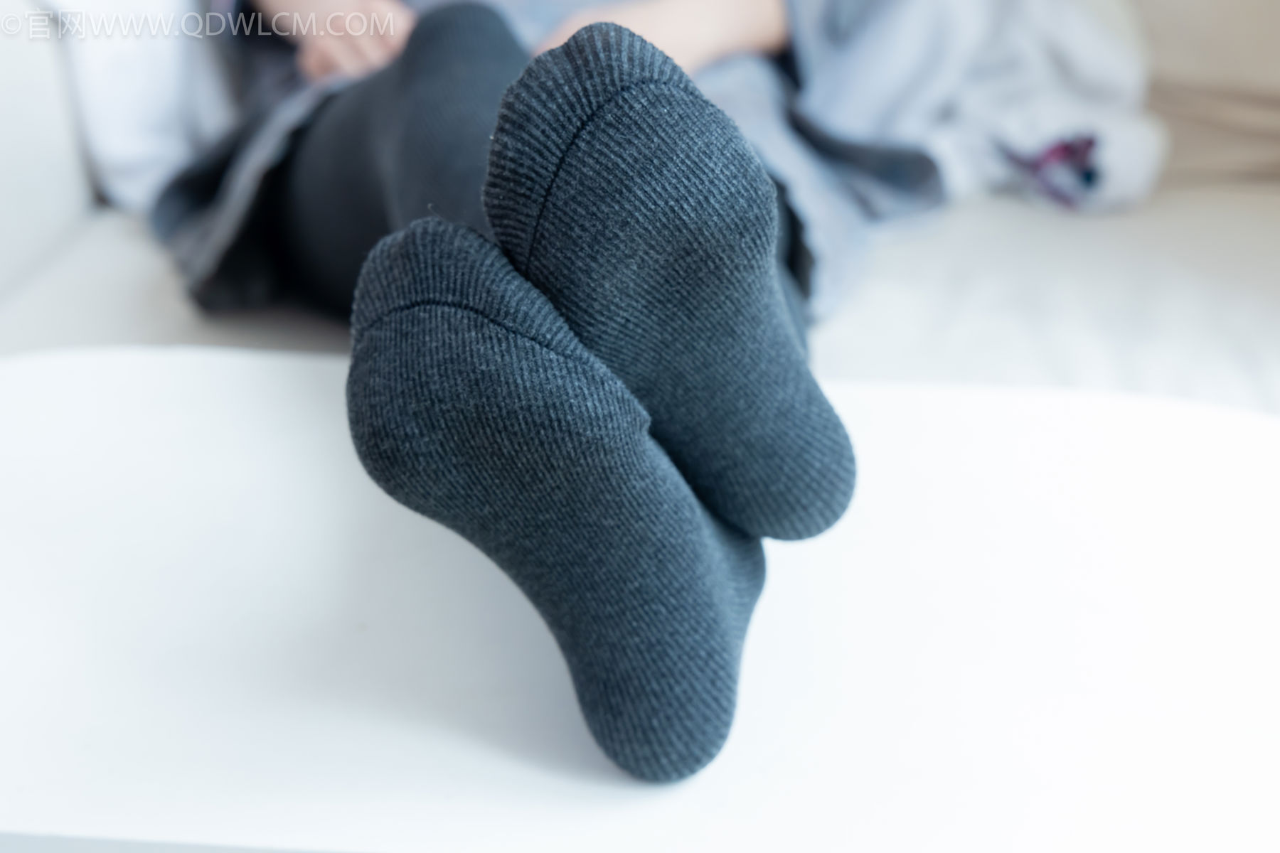 物恋传媒 No.2479 茯苓 - 皮鞋、厚灰连裤棉袜/(160P)