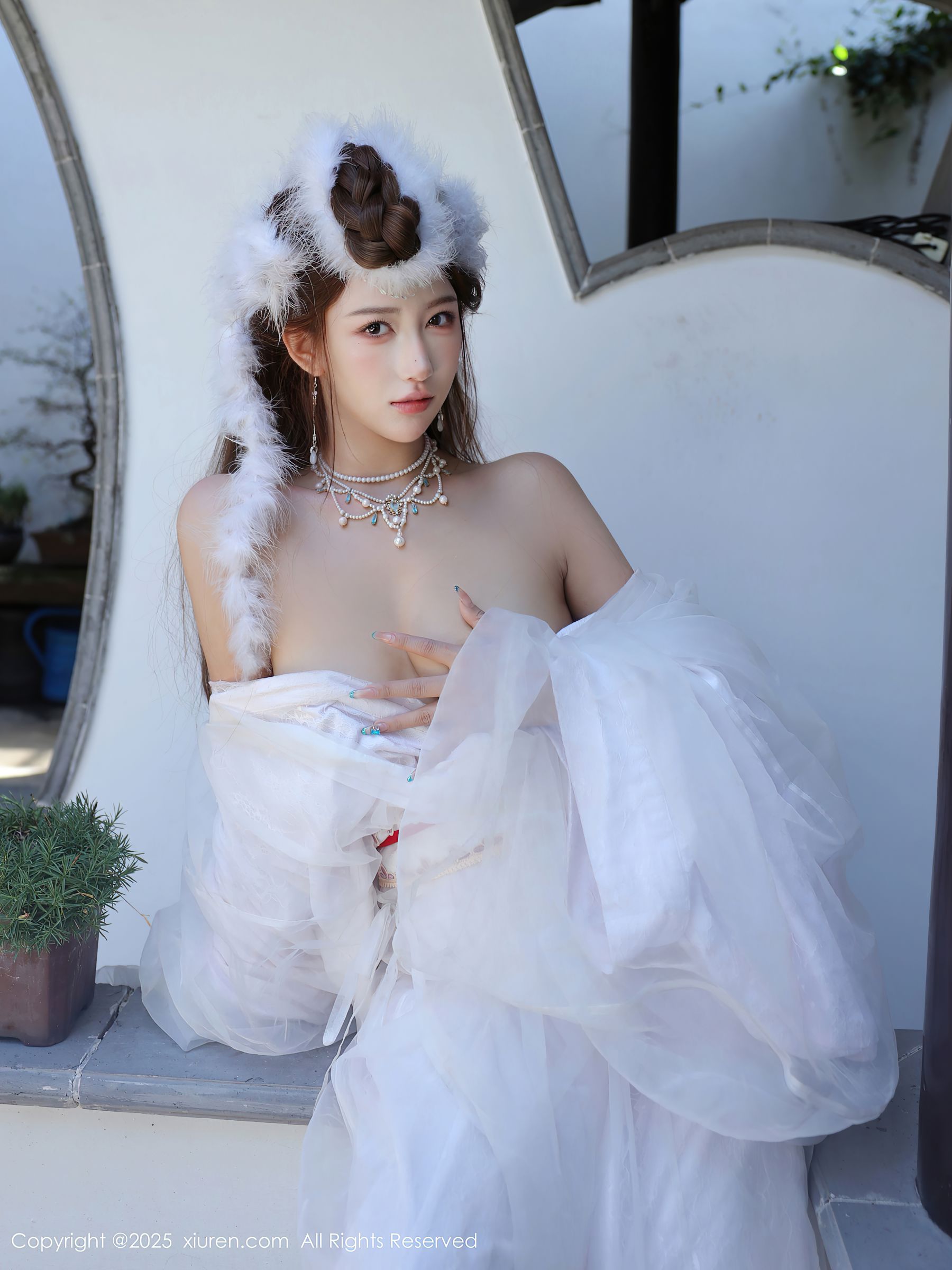 [秀人XiuRen] 2025.10.09 No.10843 金允希Yuki/(78P)