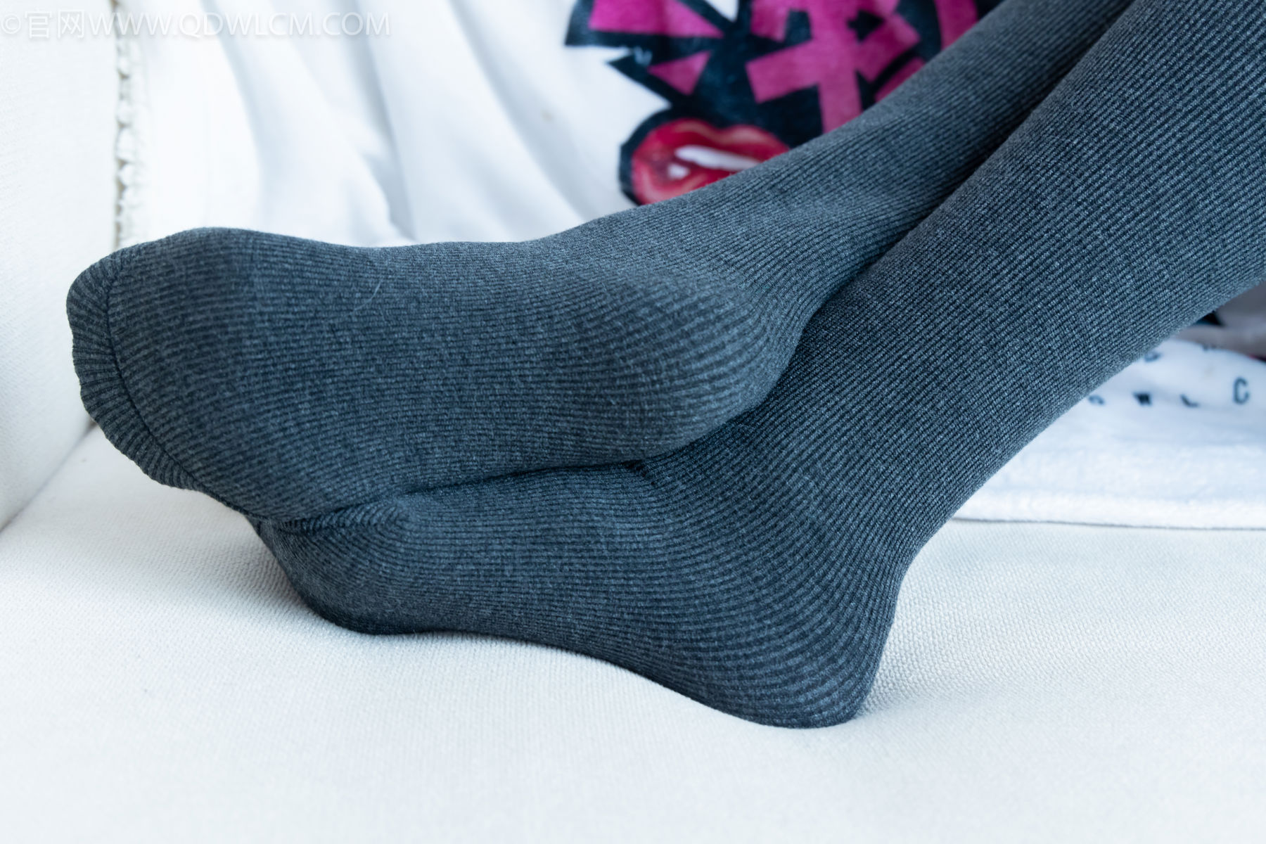 物恋传媒 No.2479 茯苓 - 皮鞋、厚灰连裤棉袜/(160P)