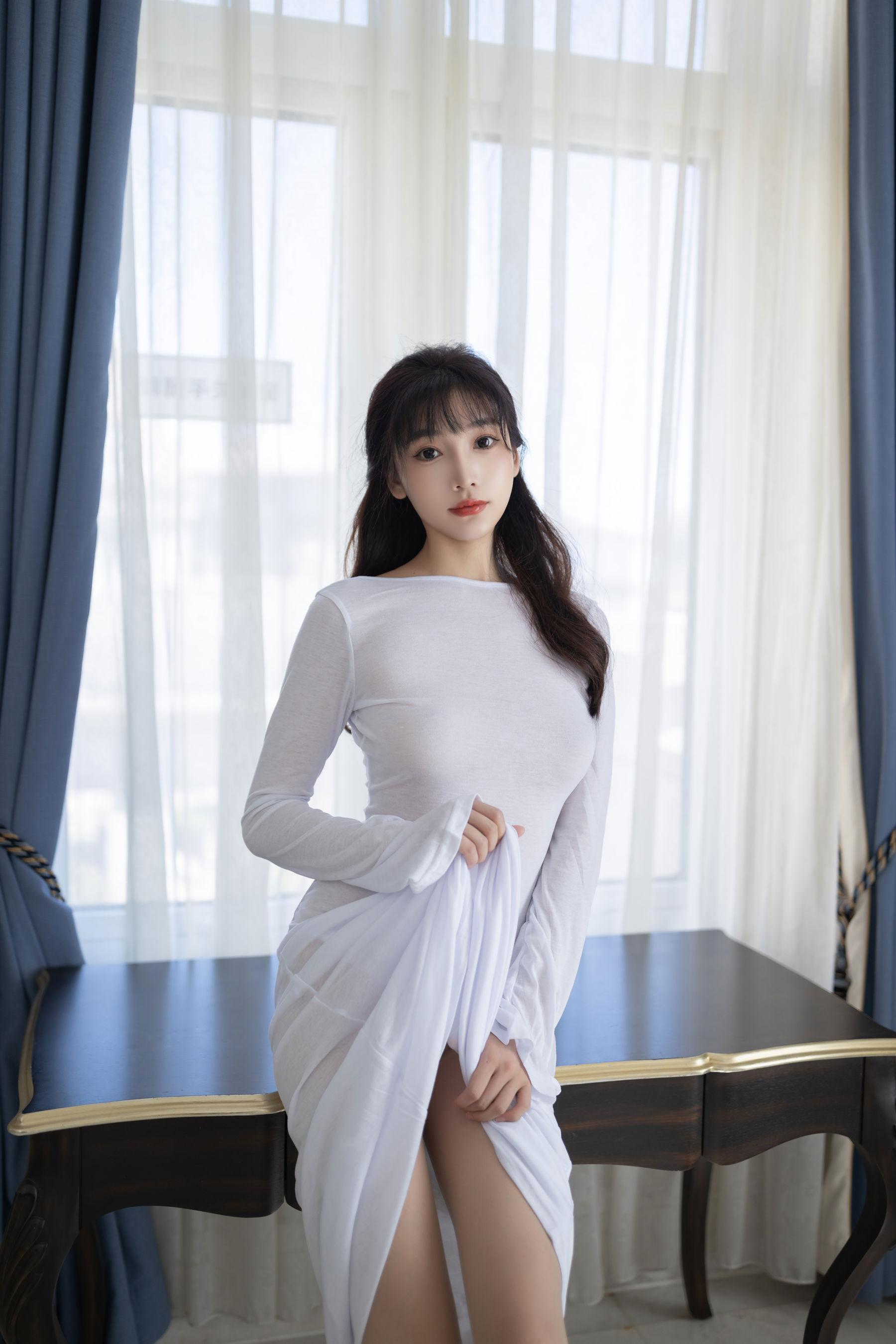 陆萱萱 - 白色礼服/(80P)