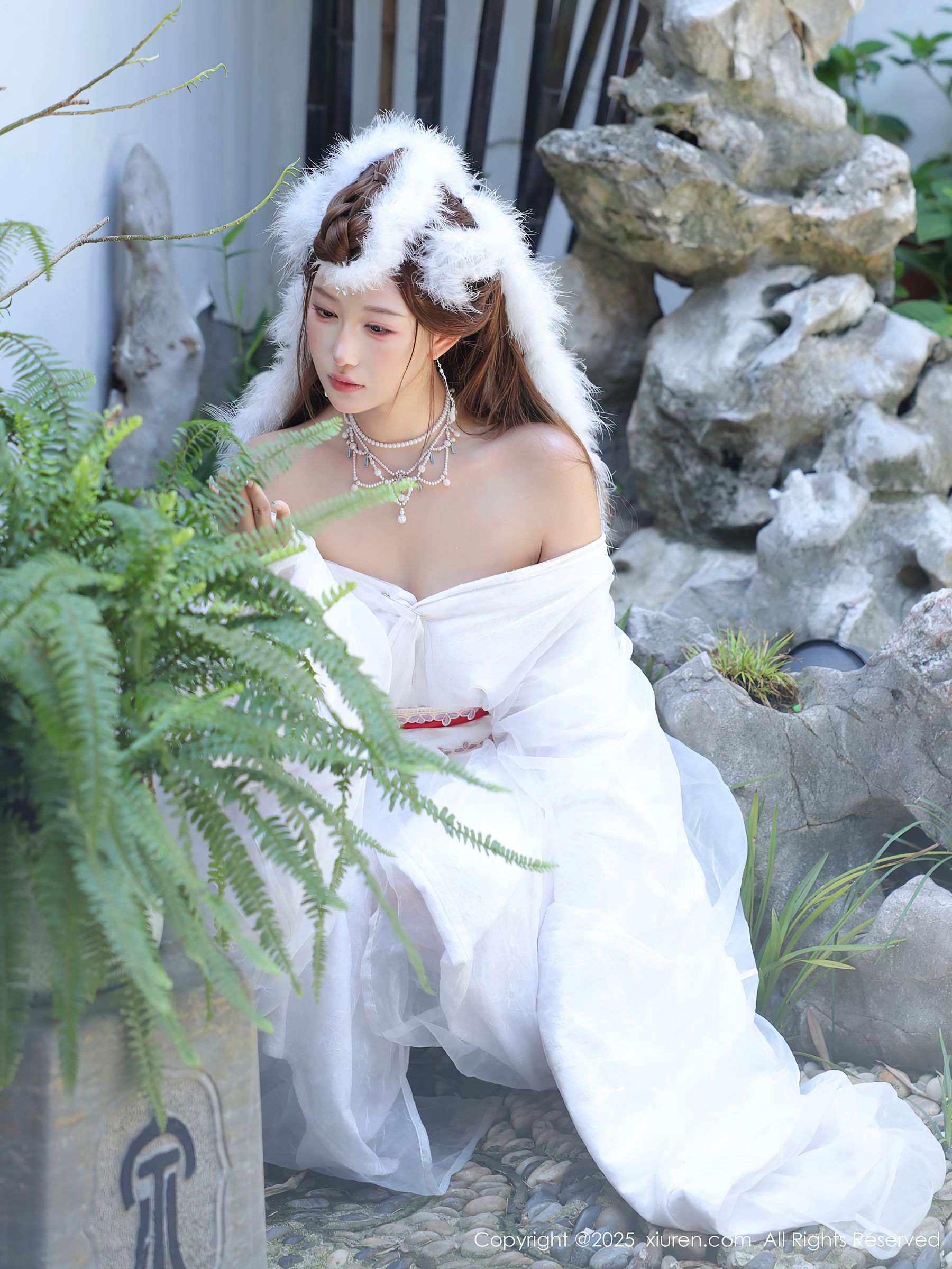 [秀人XiuRen] 2025.10.09 No.10843 金允希Yuki/(78P)