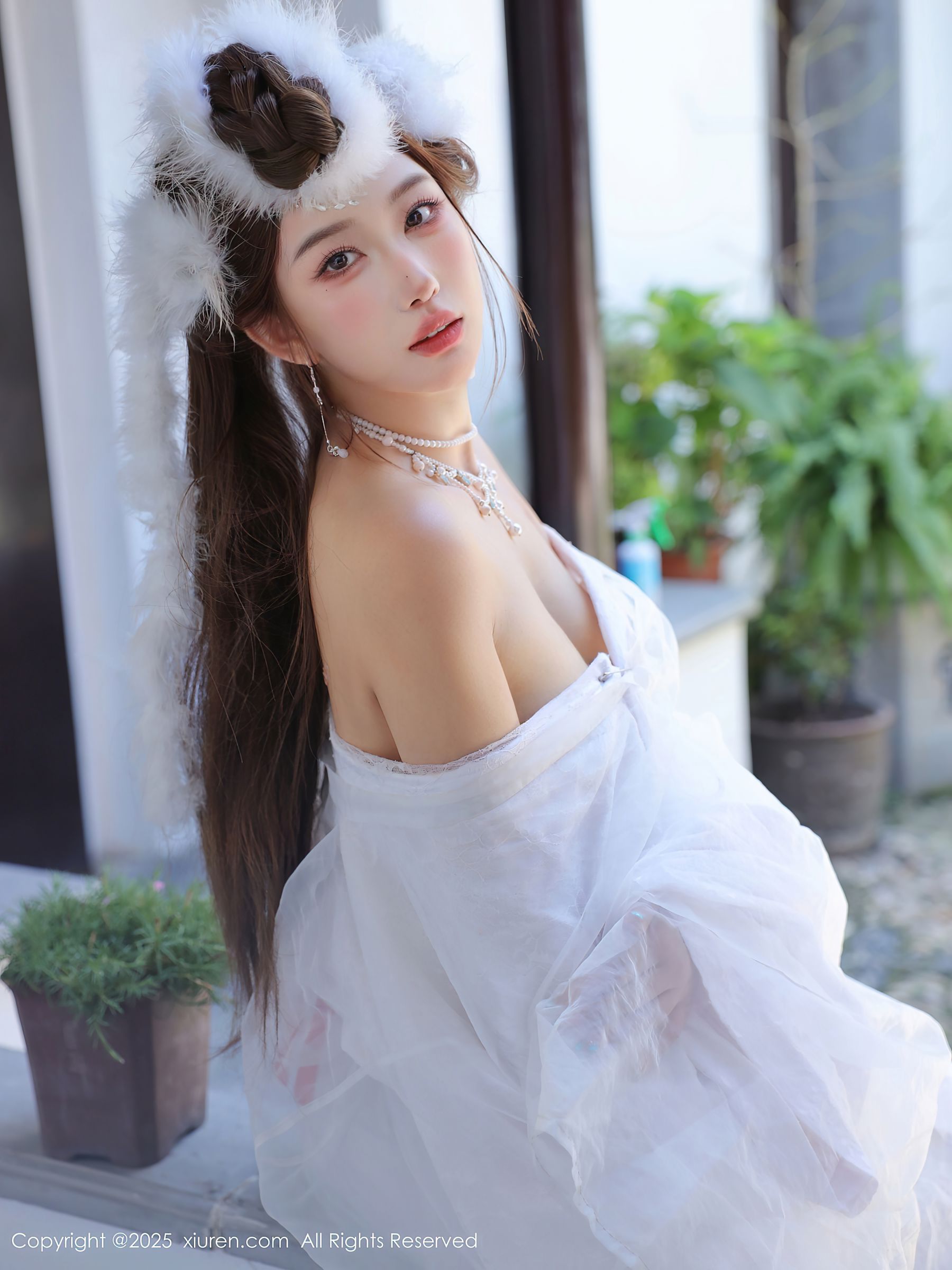 [秀人XiuRen] 2025.10.09 No.10843 金允希Yuki/(78P)