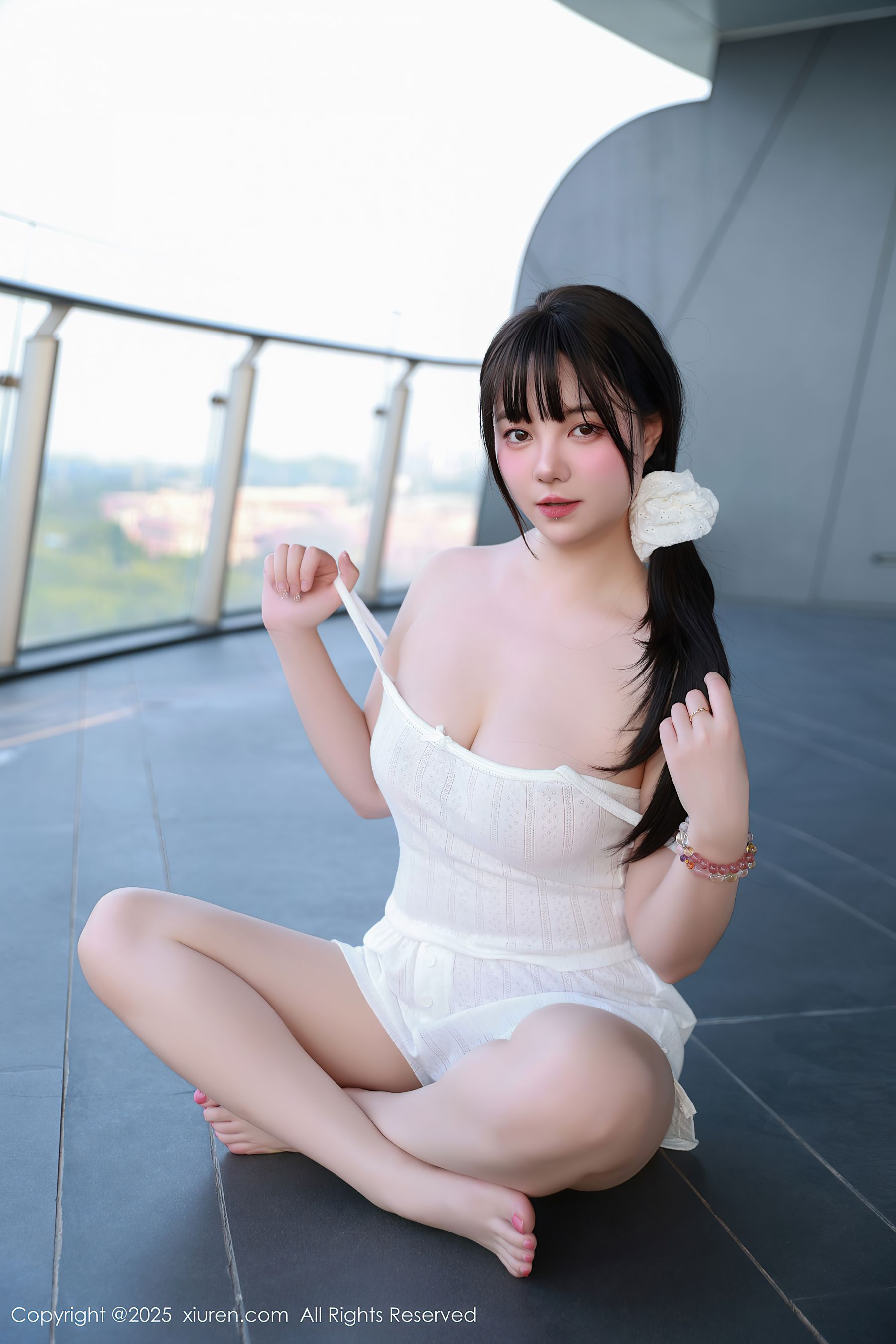 [秀人XiuRen] 2025.10.09 No.10841 软情/(70P)