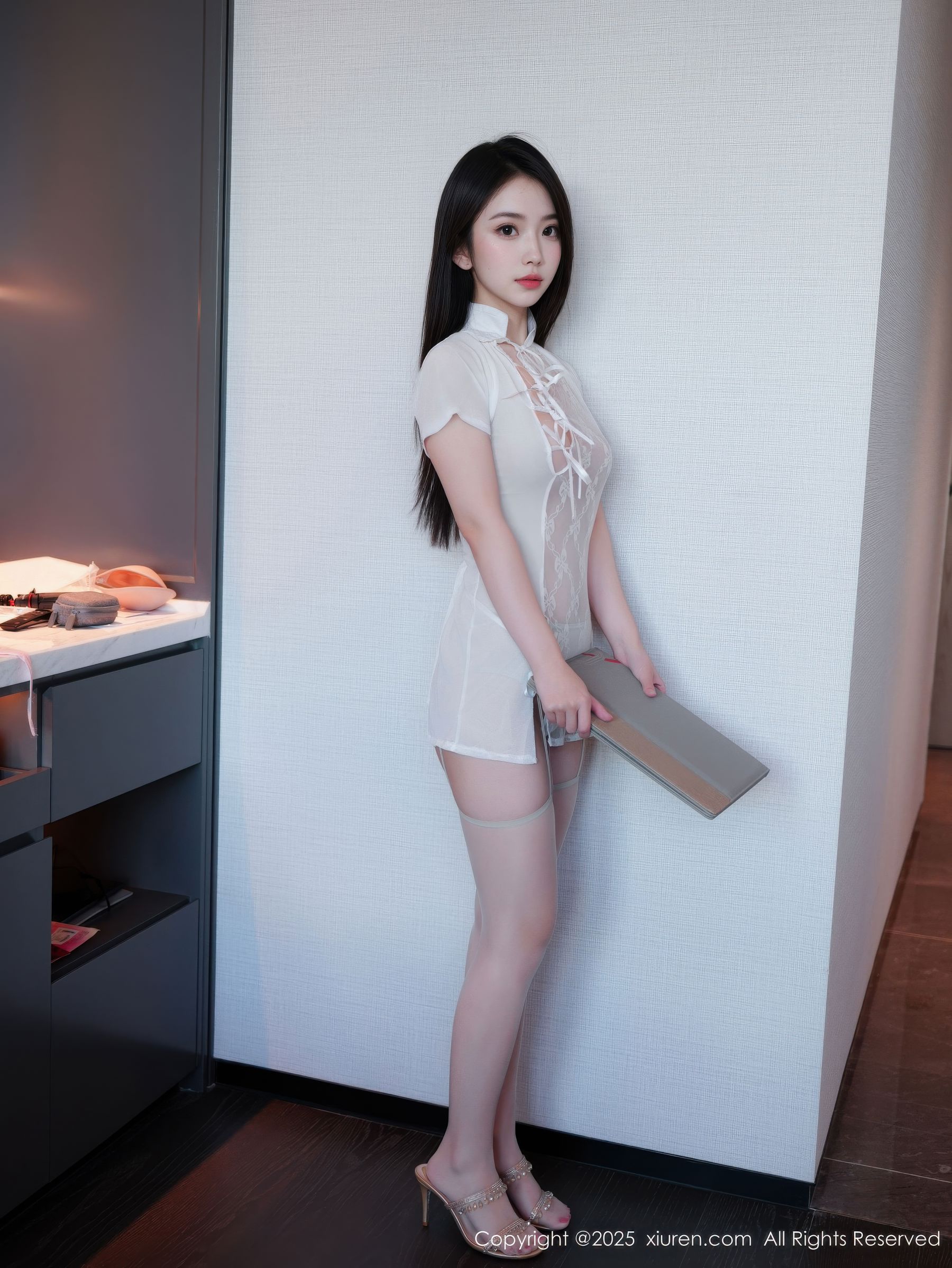 [秀人XiuRen] 2025.10.11 No.10854 烧烧小桃/(64P)