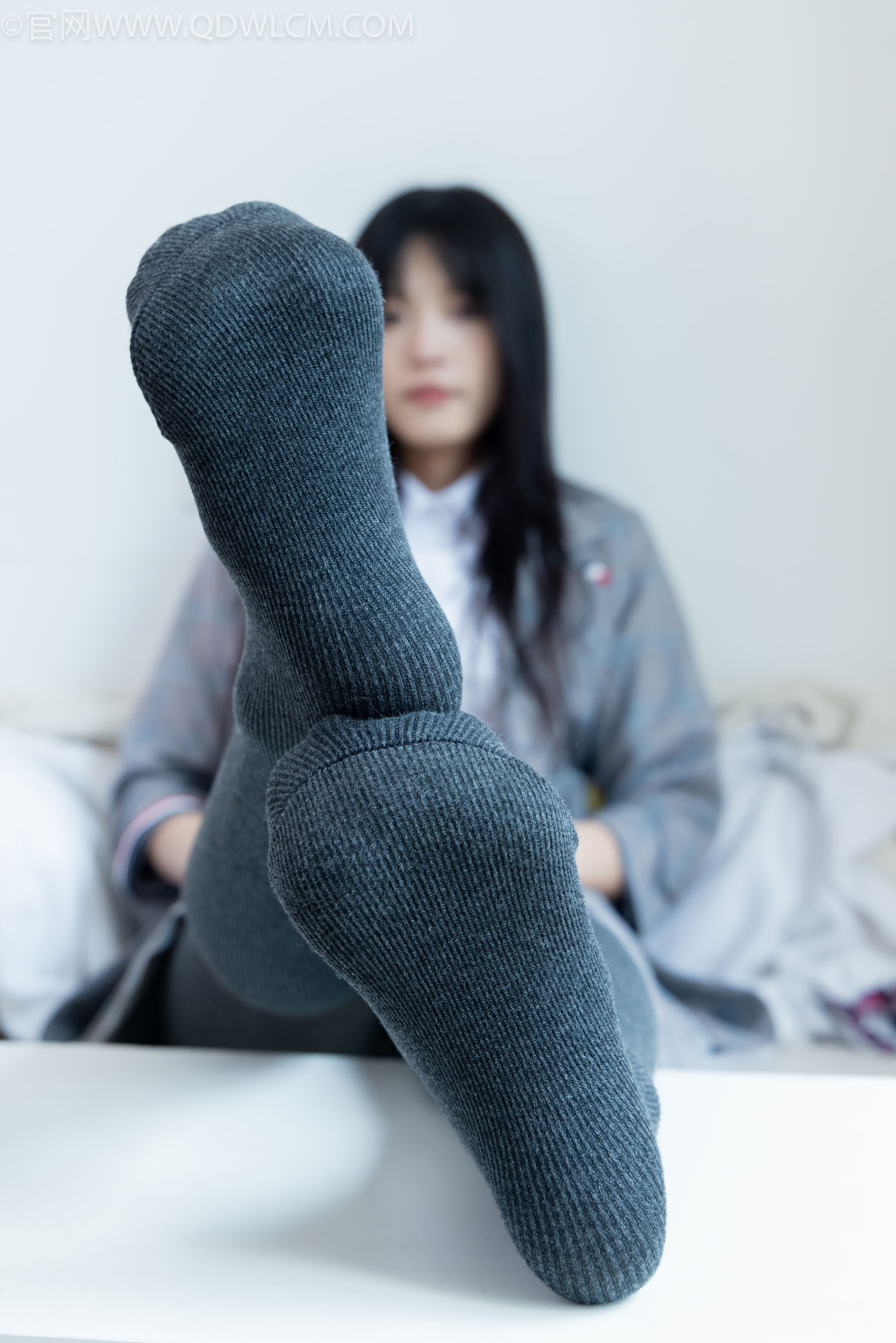 物恋传媒 No.2479 茯苓 - 皮鞋、厚灰连裤棉袜/(160P)