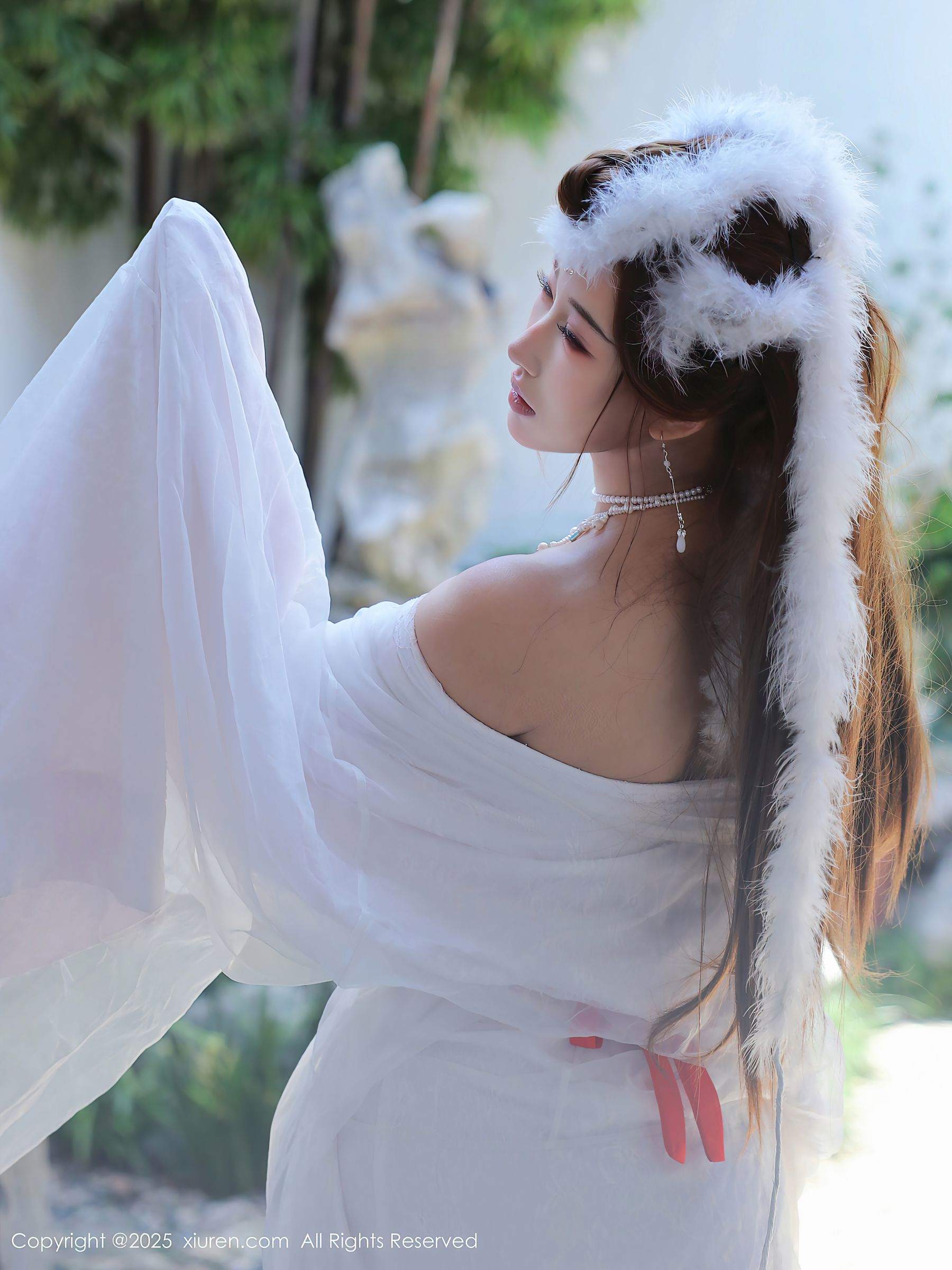 [秀人XiuRen] 2025.10.09 No.10843 金允希Yuki/(78P)