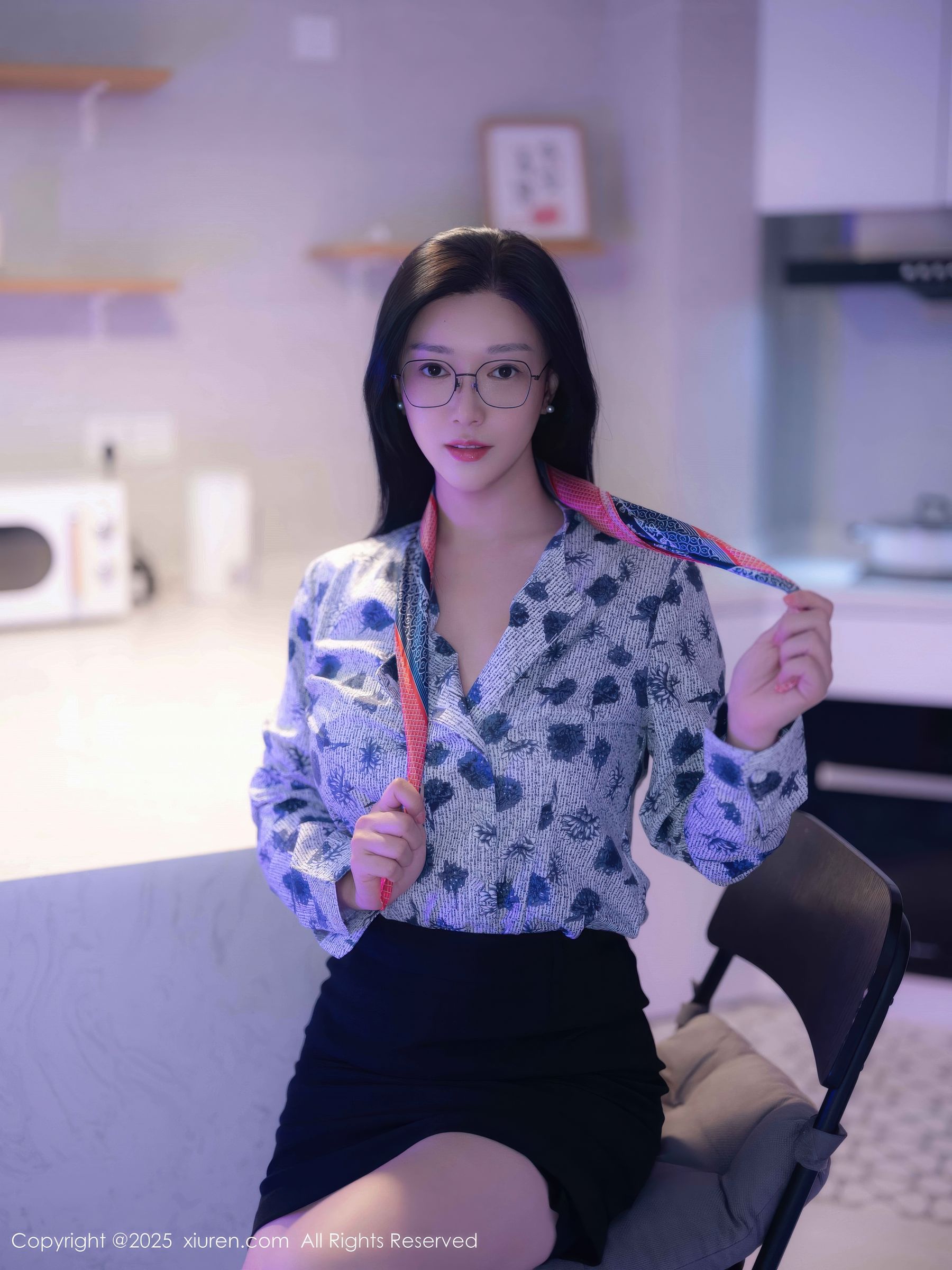 [秀人XiuRen] 2025.10.14 No.10866 雅茹老师/(61P)